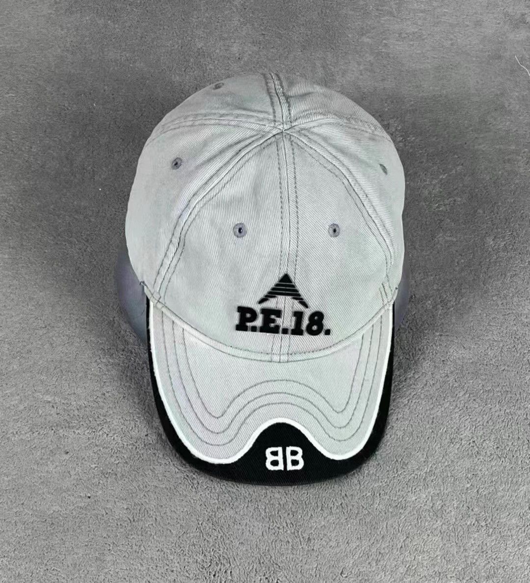 Balenciaga Balenciaga Color Block Cap K28 Size ONE SIZE - 1 Thumbnail