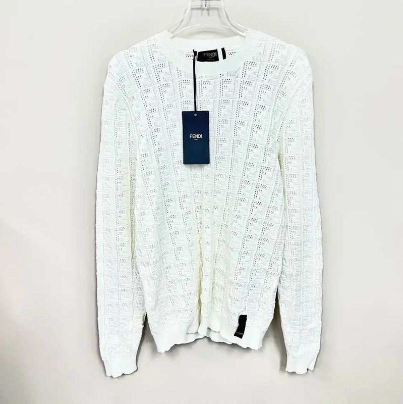Fendi Fendi White Women's Knit Sweater M Size 0089 Size M / US 6-8 / IT 42-44 - 1 Thumbnail