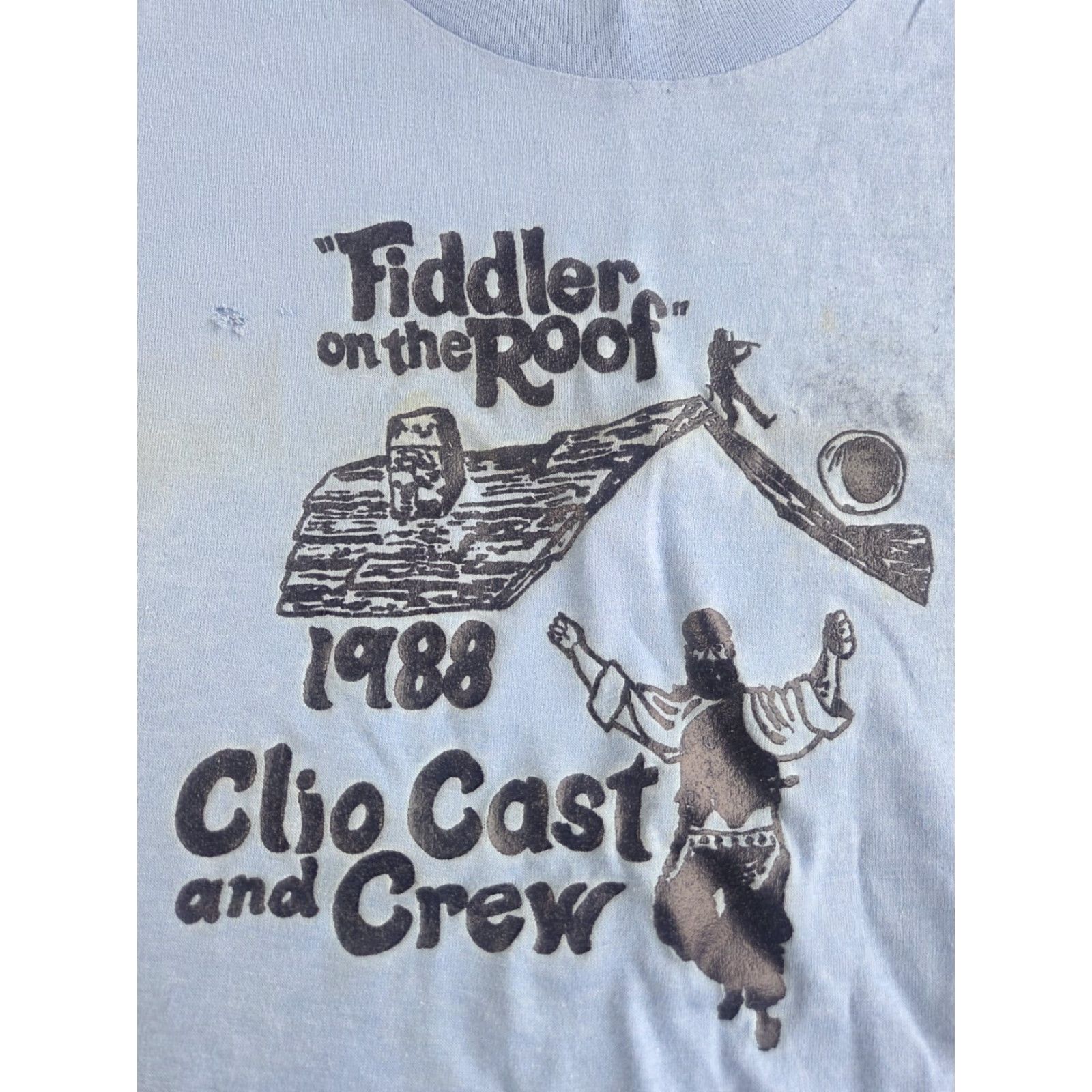 Vintage VINTAGE Fiddler On The Roof T Shirt Large Blue USA Local Theater Shirt Unisex Adults Men Women 1988 Distressed/Screen Stars Size US L / EU 52-54 / 3 - 2 Thumbnail