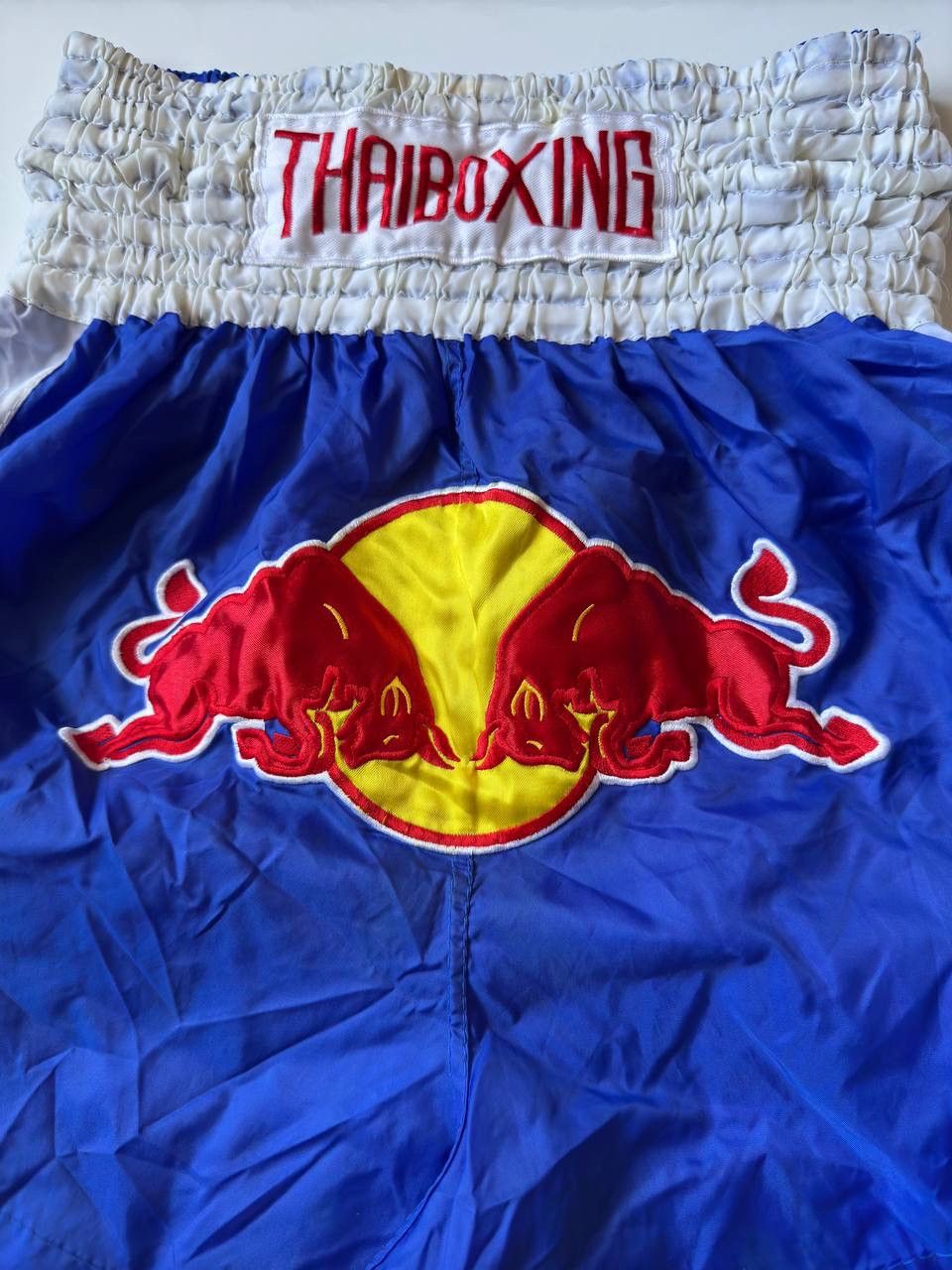 Dragonfly Vintage Thaiboxing shorts red bull size 30/34” Size US 33 - 2 Thumbnail