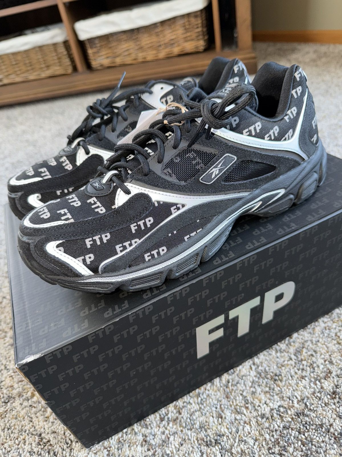 Fuck The Population FTP REEBOK RBK PREMIER TRINITY KFS Size US 11.5 / EU 44-45 - 18 Thumbnail