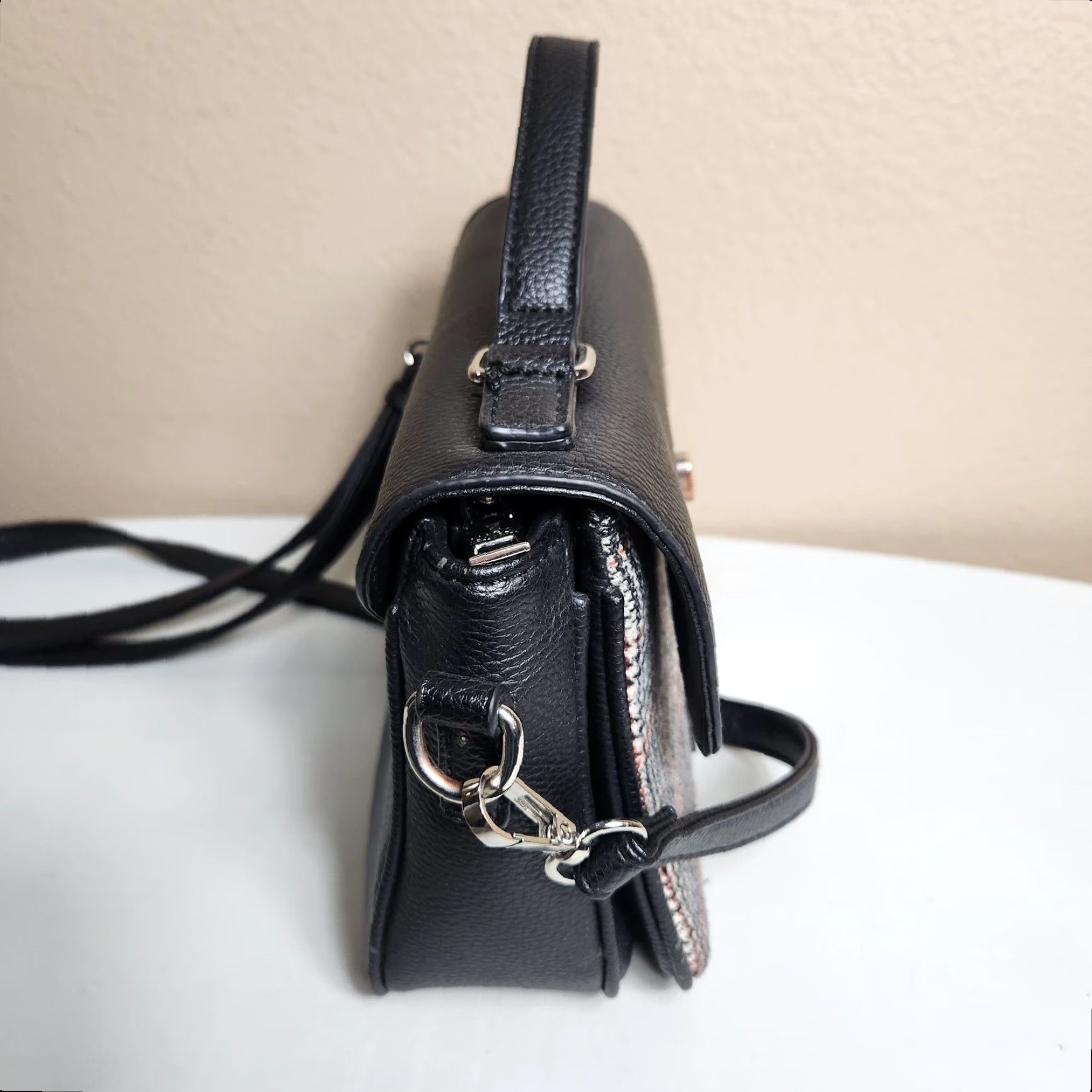 Vintage **Pebbled Black Marc New York Plaid Faux Leather Women's Shoulder Bag** User: **Black Marc New York Plaid Pebbled Faux Leather Women's Shoulder Bag** Size ONE SIZE - 5 Thumbnail