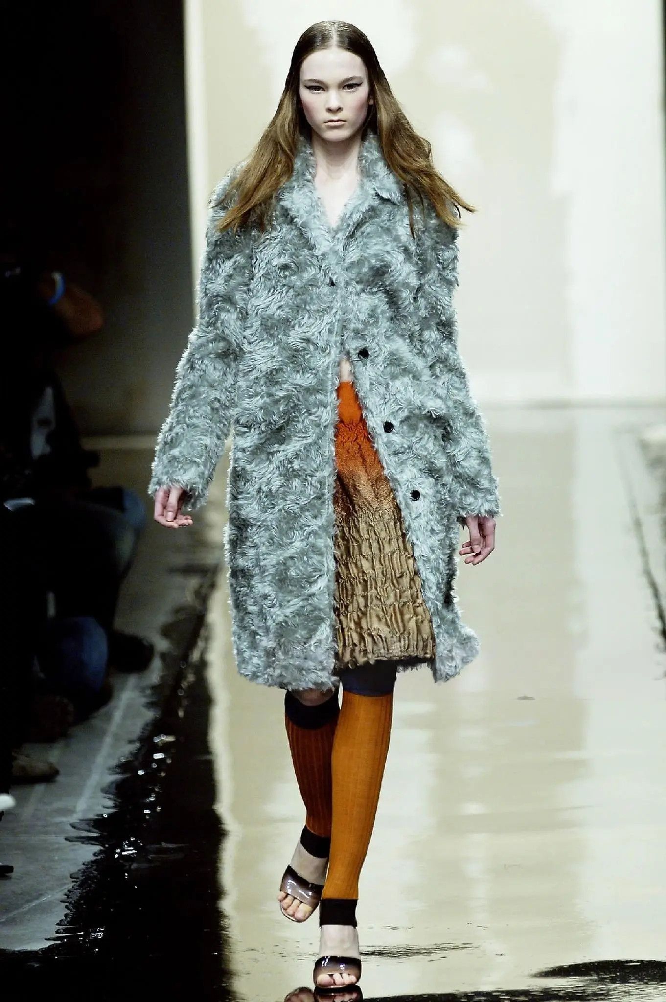 Prada F/W 2007 RUNWAY MOHAIR COAT Size M / US 6-8 / IT 42-44 - 1 Thumbnail