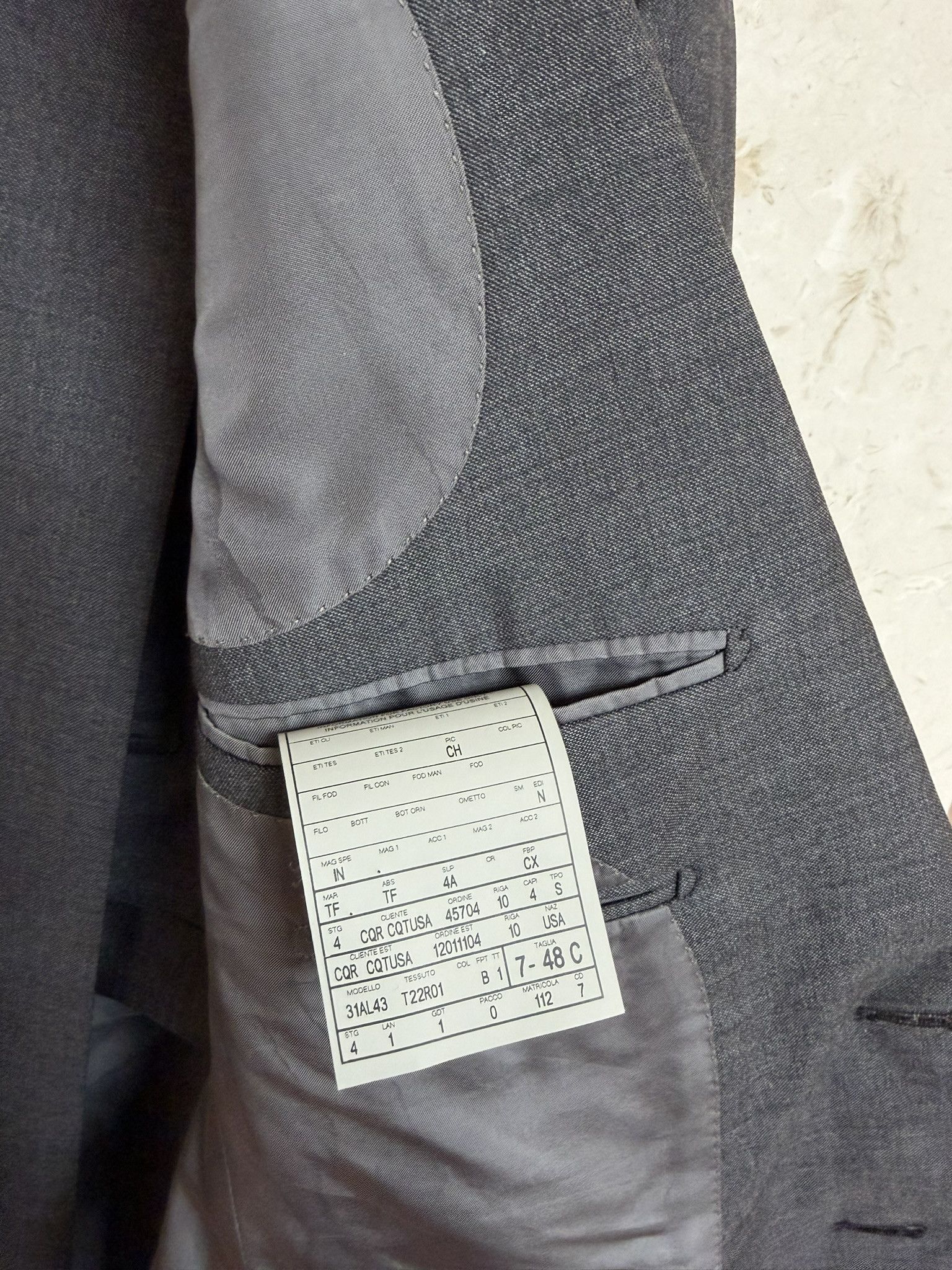 Tom Ford TOM FORD / Windsor Fit Mid-Grey Wool Suit US 38 / EU 48 Size 38S - 7 Thumbnail