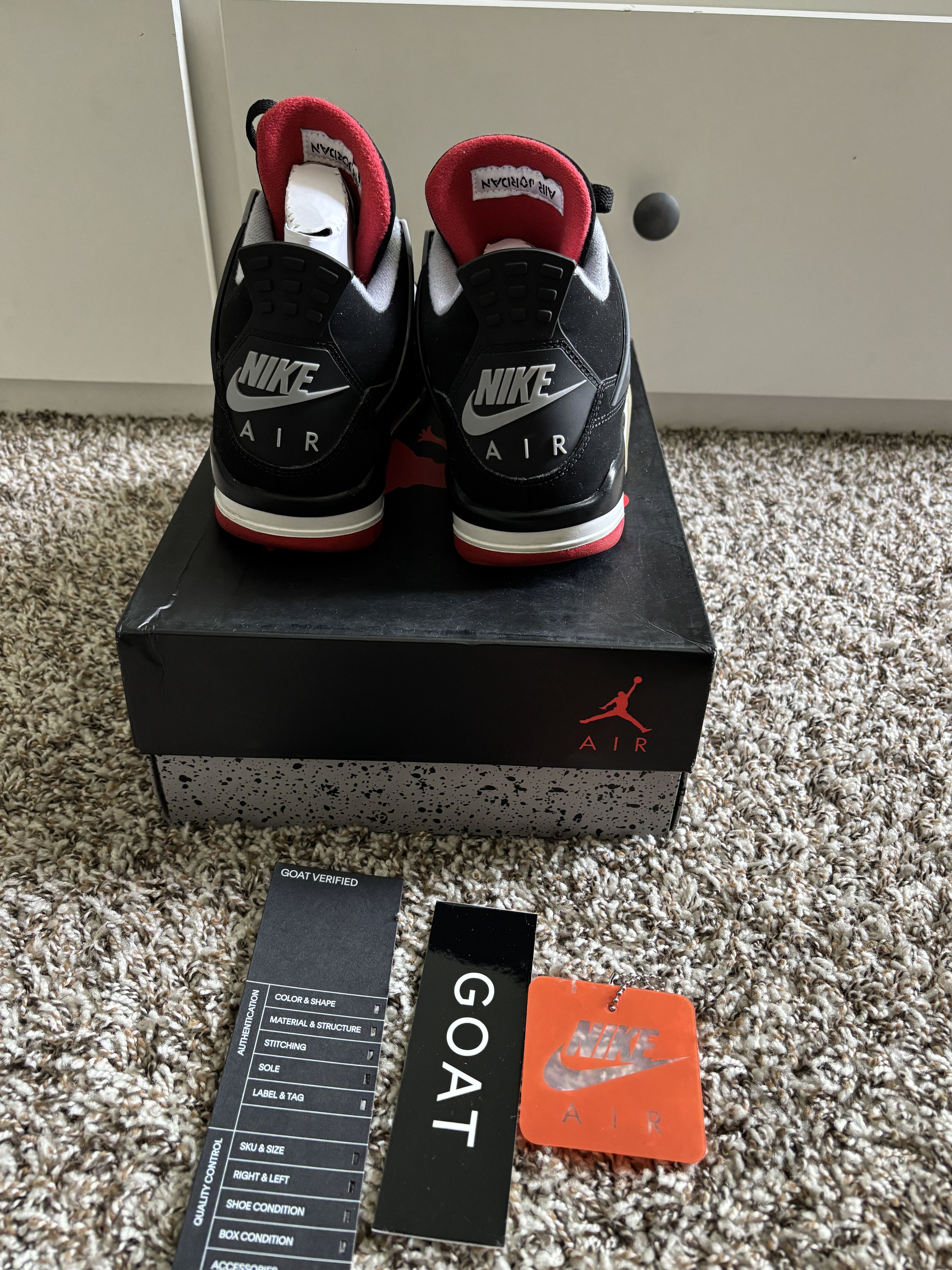 Jordan Brand Nike Air Jordan 4 Bred 2019 Size 8 Size US 8 / EU 41 - 8 Thumbnail