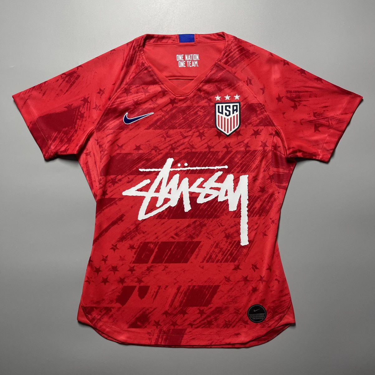 Nike USA NIKE x STUSSY 2019 WOMEN’S WORLD CUP SOCCER AWAY JERSEY Size S / US 4 / IT 40 - 1 Thumbnail