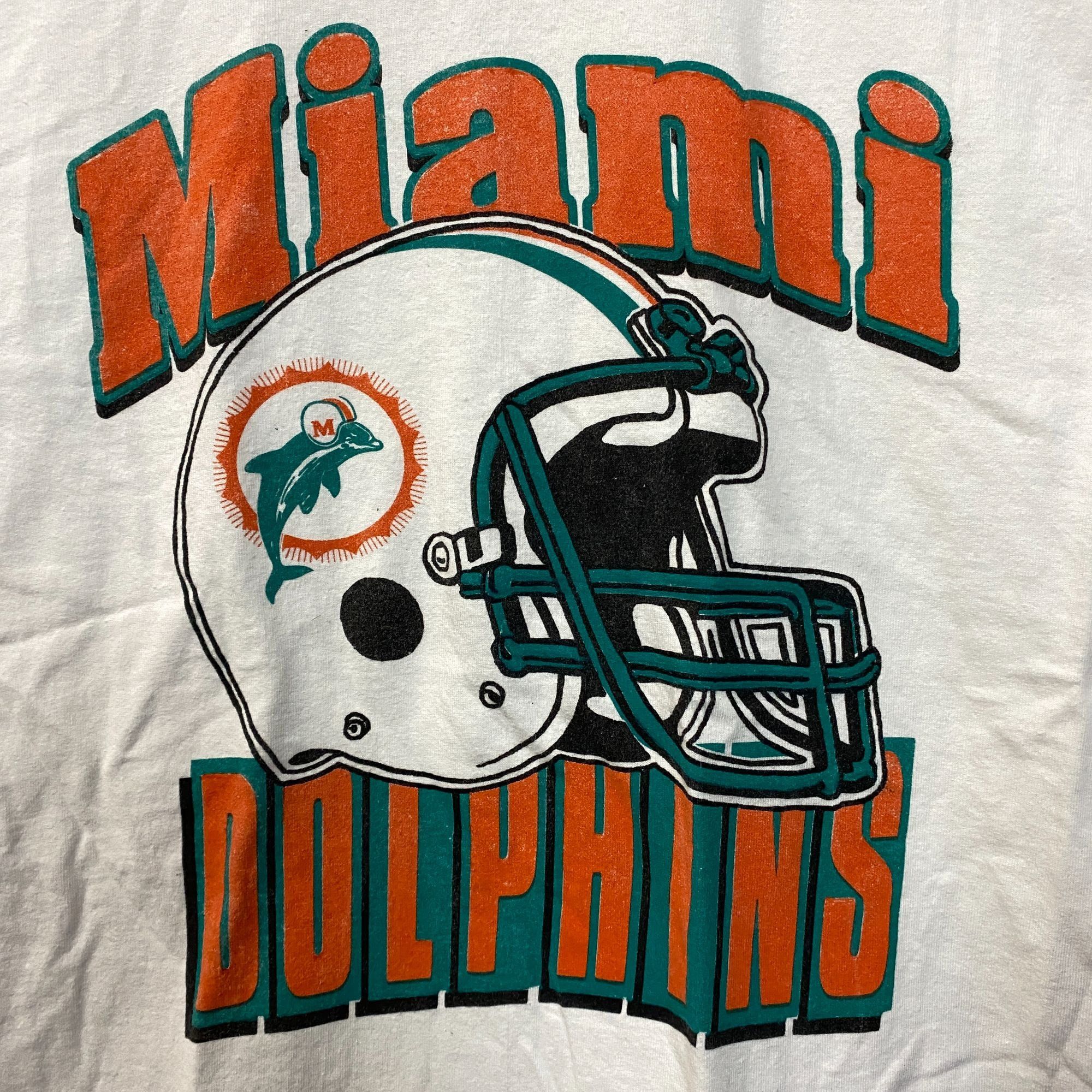 Junk Food Junk Food NFL Miami Dolphins Throwback Helmet Logo T- Shirt Size US L / EU 52-54 / 3 - 2 Thumbnail