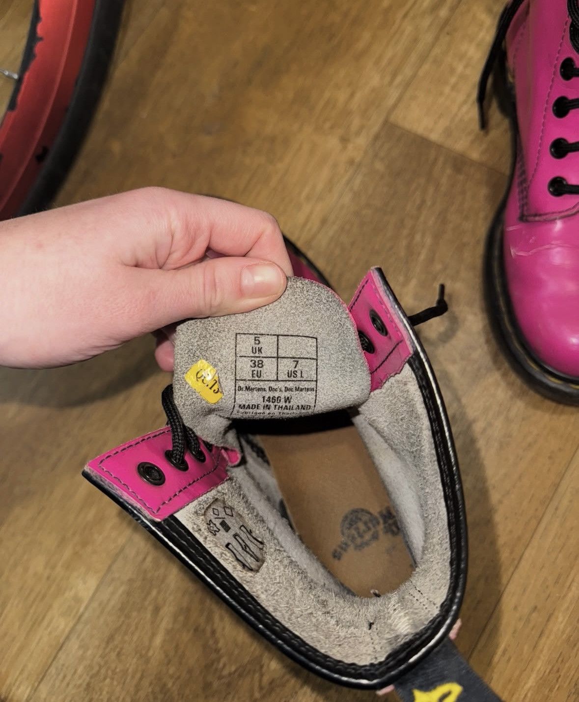 Dr. Martens VINTAGE DR. MARTENS PINK RAIN BOOTS Size US 7 / IT 37 - 7 Thumbnail