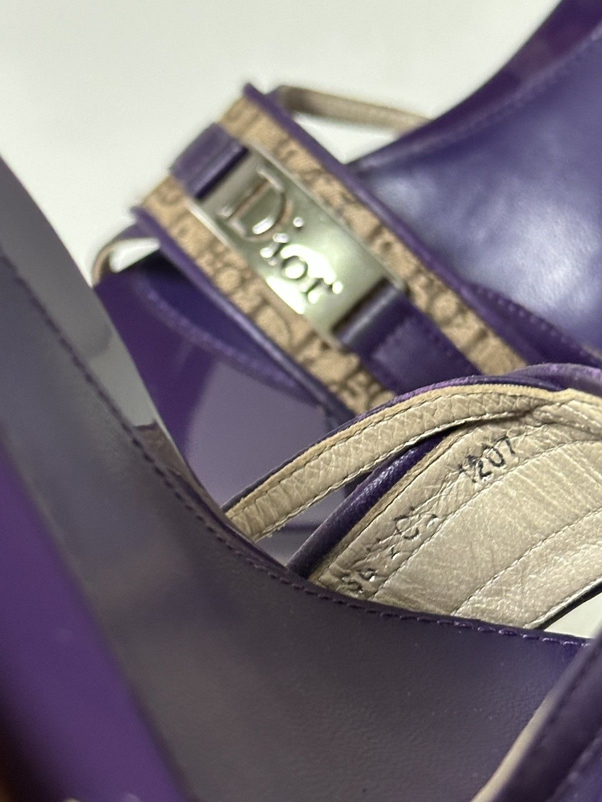 Dior CHRISTIAN DIOR S/S 2005 Diorissimo Street Chic Sandals Size US 8 / IT 38 - 8 Thumbnail