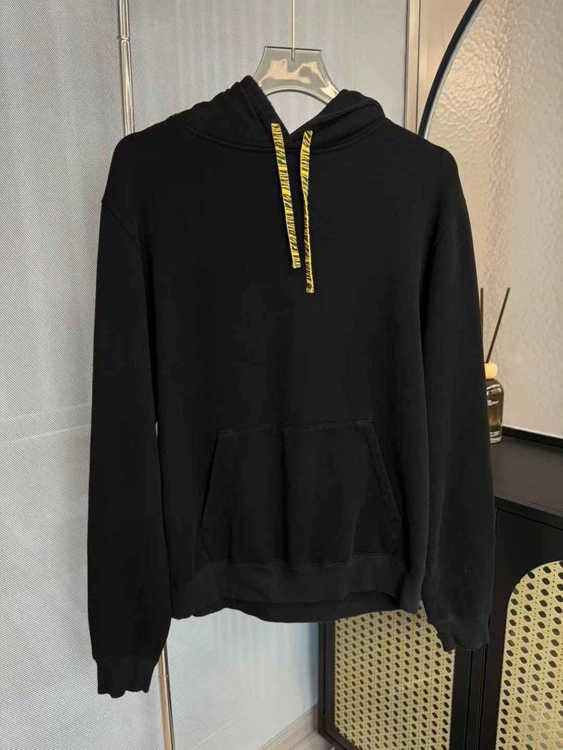 Saint Laurent Paris Saint Laurent Paris Year of the Tiger Limited Tigger Hoodie Size US XL / EU 56 / 4 - 1 Thumbnail