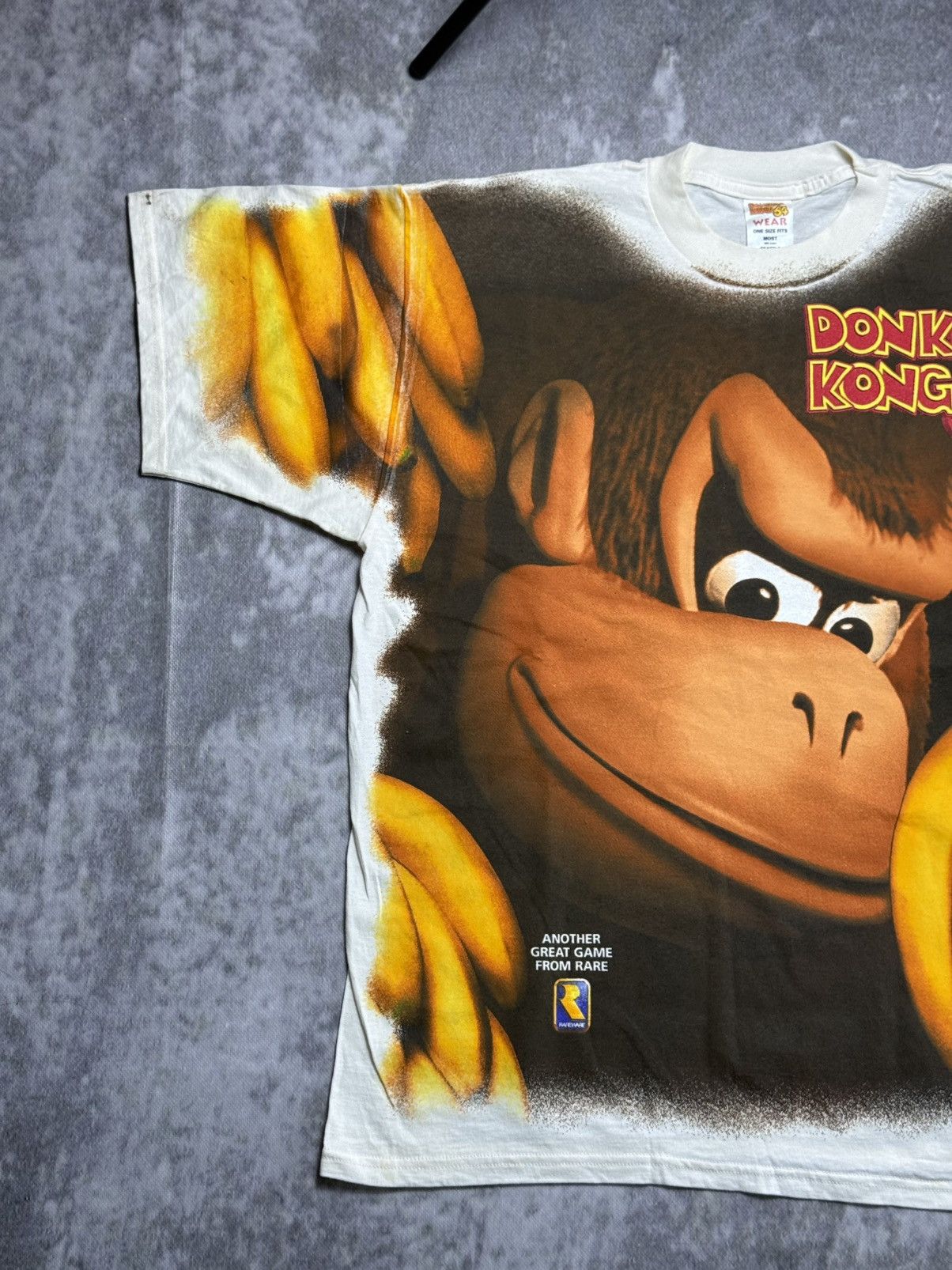 Nintendo Vintage Donkey Kong 64 AOP Tee Nintendo Rare 90s Size US XL / EU 56 / 4 - 3 Thumbnail
