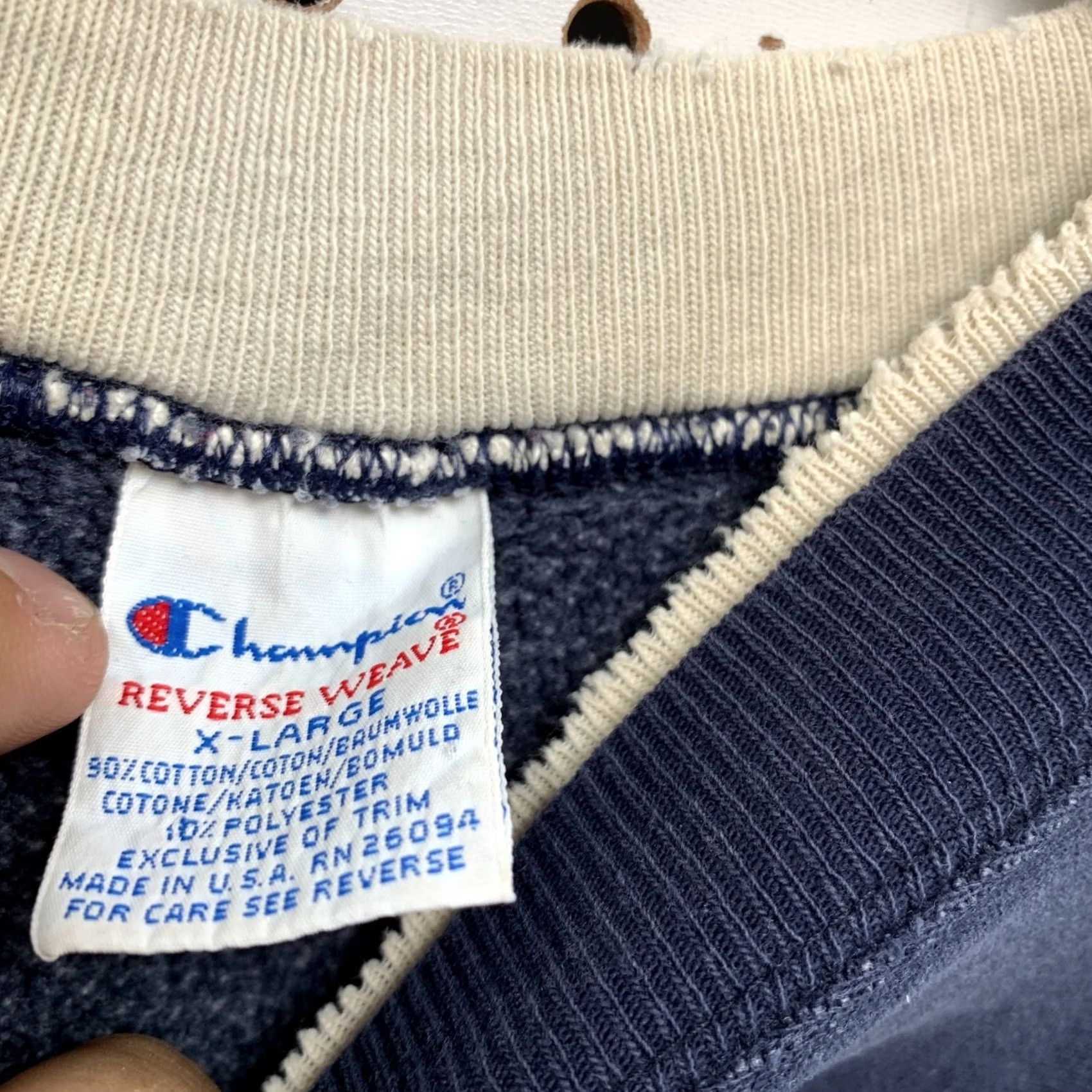 Champion VINTAGE Champion Sweatshirt Mens XL Blue Reverse Weave 90s SpellOut Distressed Size US XL / EU 56 / 4 - 7 Thumbnail