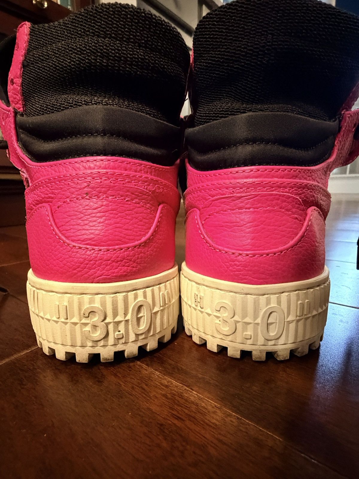 Off-White Off-White Off Court 3.0 High Top Sneakers-Black/Fuchsia Pink Size US 5 / EU 37 - 9 Thumbnail