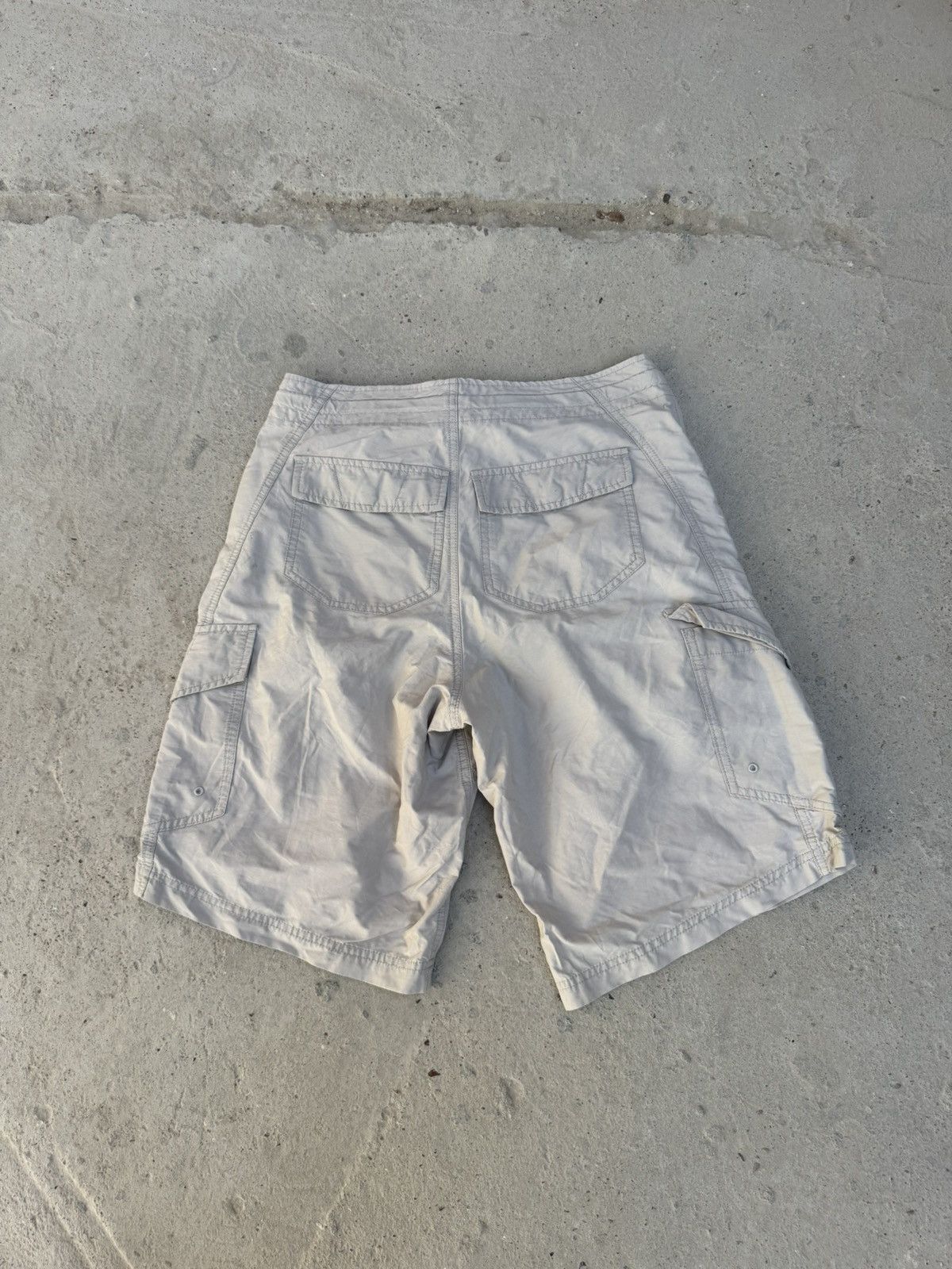 Nike VERY RARE NIKE CARGO SHORTS Size US 31 - 3 Thumbnail