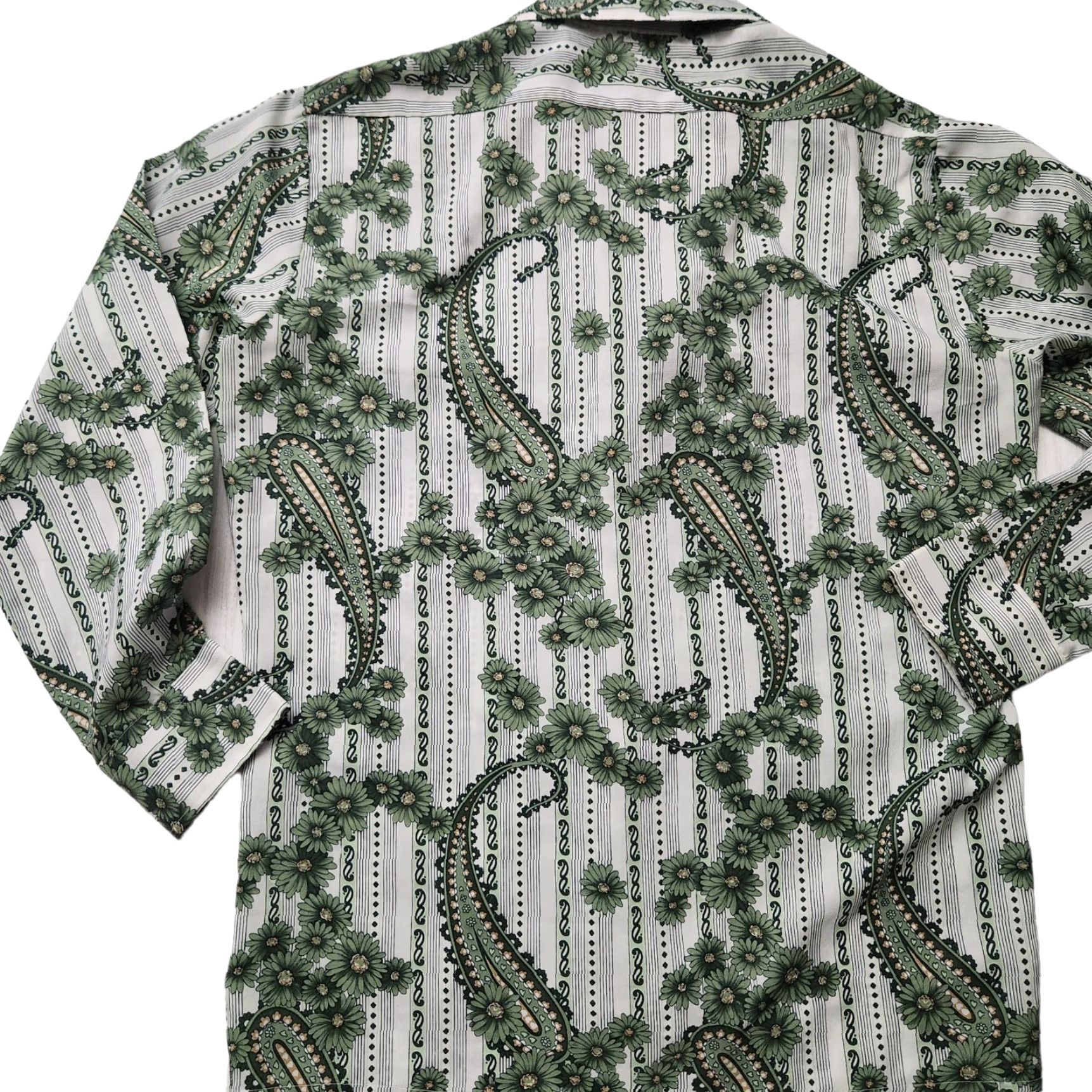 Vintage VINTAGE JC Penney Green Floral Polyester Shirt 70s 15 -15.5 M Men Button-Up Short Sleeve Collared 100 Polyester Lightweight Size US M / EU 48-50 / 2 - 5 Thumbnail