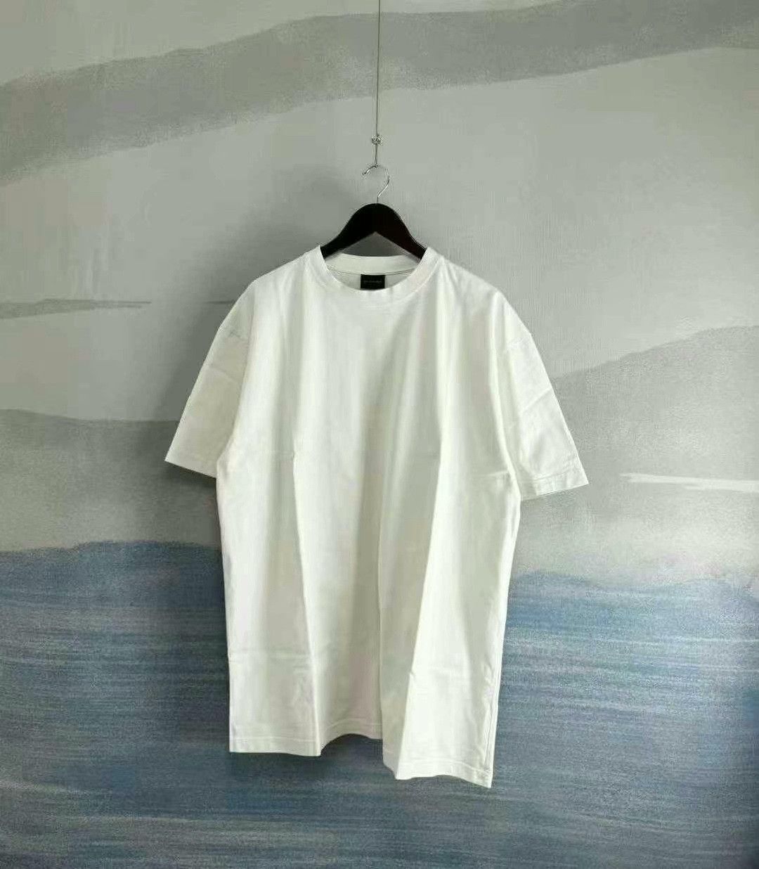 Balenciaga balenciaga white short sleeve t-shirt Size ONE SIZE - 1 Thumbnail