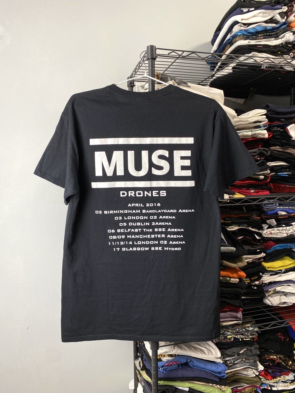Band Tees × Vintage Vintage Style Muse Drones Tour Rock Band T Shirt Size US M / EU 48-50 / 2 - 2 Thumbnail
