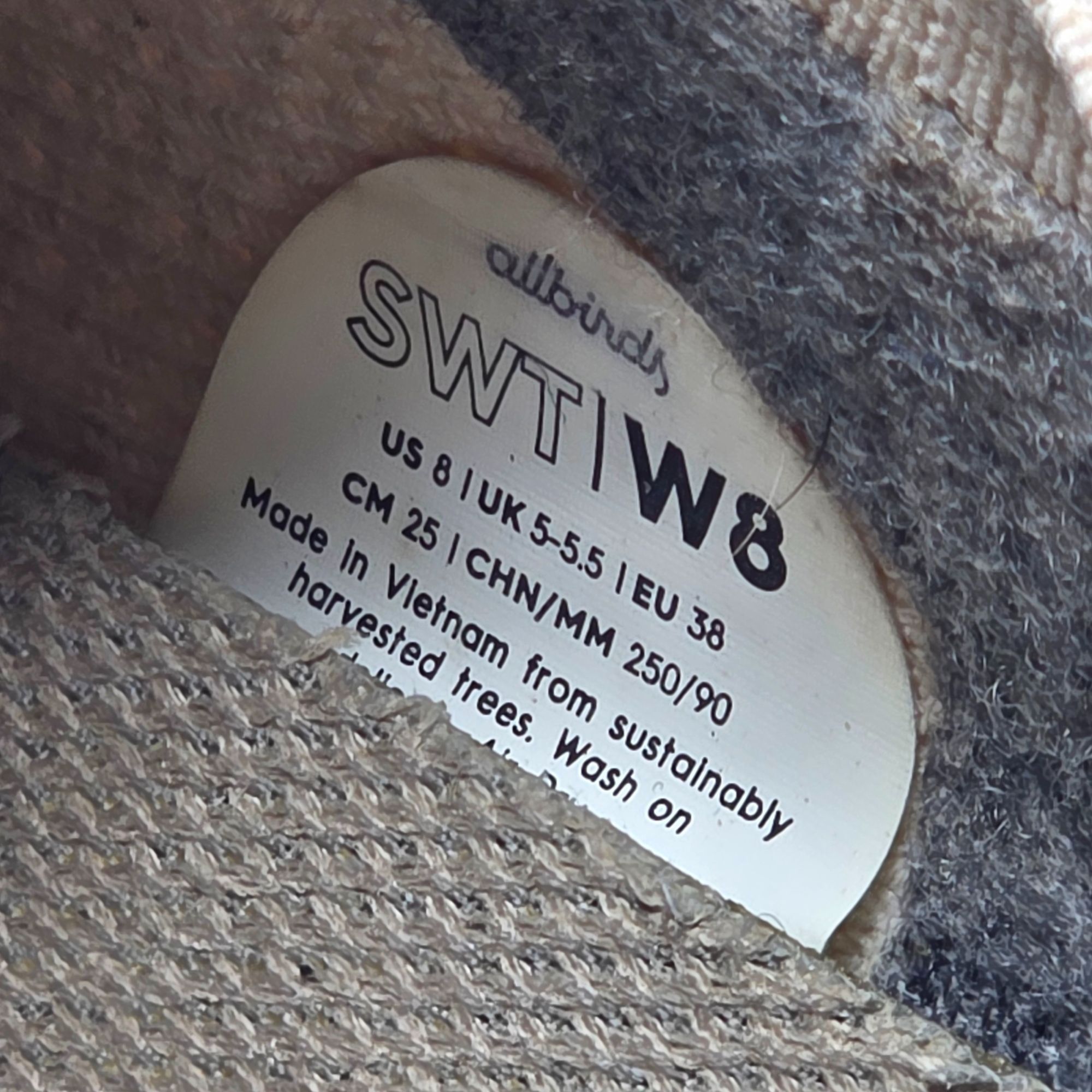 Allbirds Allbirds Trail Runner SWT Womens Size 8 White Shoes Trails H Size US 8 / IT 38 - 7 Thumbnail