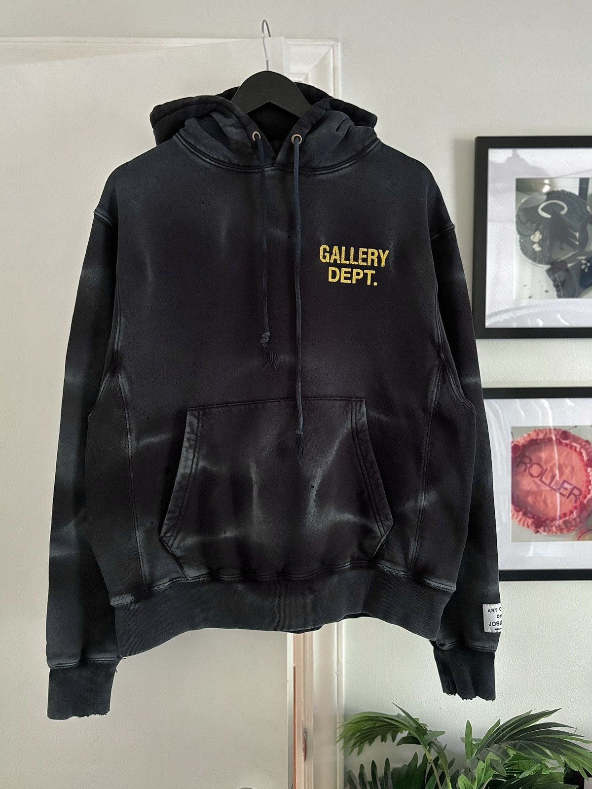 Gallery Dept. THRASHED - WASHED FADED LOGO HOODIE Size US M / EU 48-50 / 2 - 1 Thumbnail