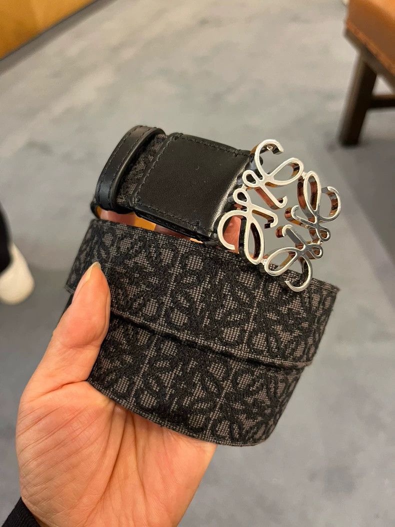 Loewe loewe 85Presbyopia leather belt 2504-Nextarrow Size ONE SIZE - 1 Thumbnail