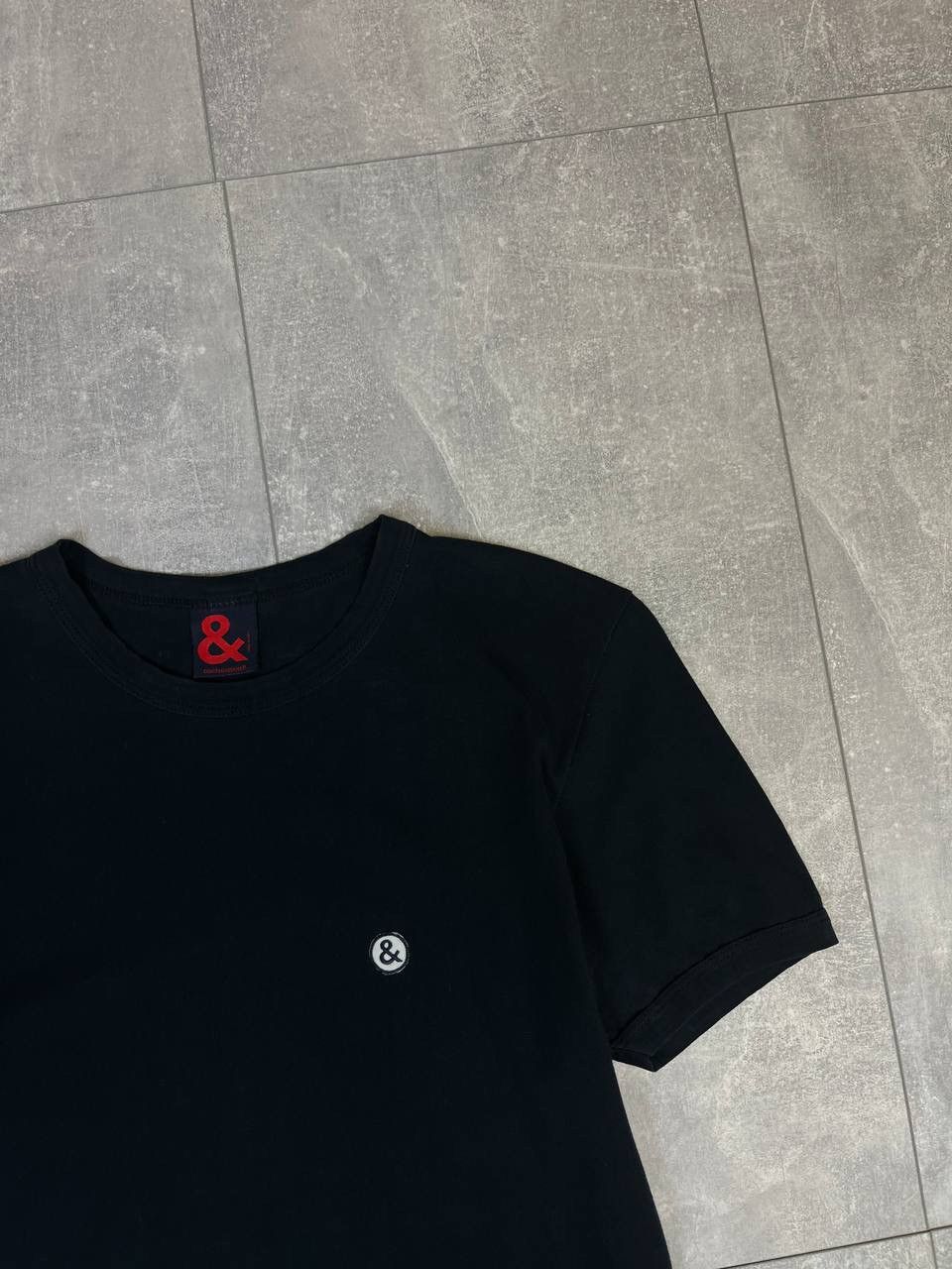 Dolce & Gabbana Men’s distressed basic tee Dolce s Gabbana luxury Size US M / EU 48-50 / 2 - 2 Thumbnail