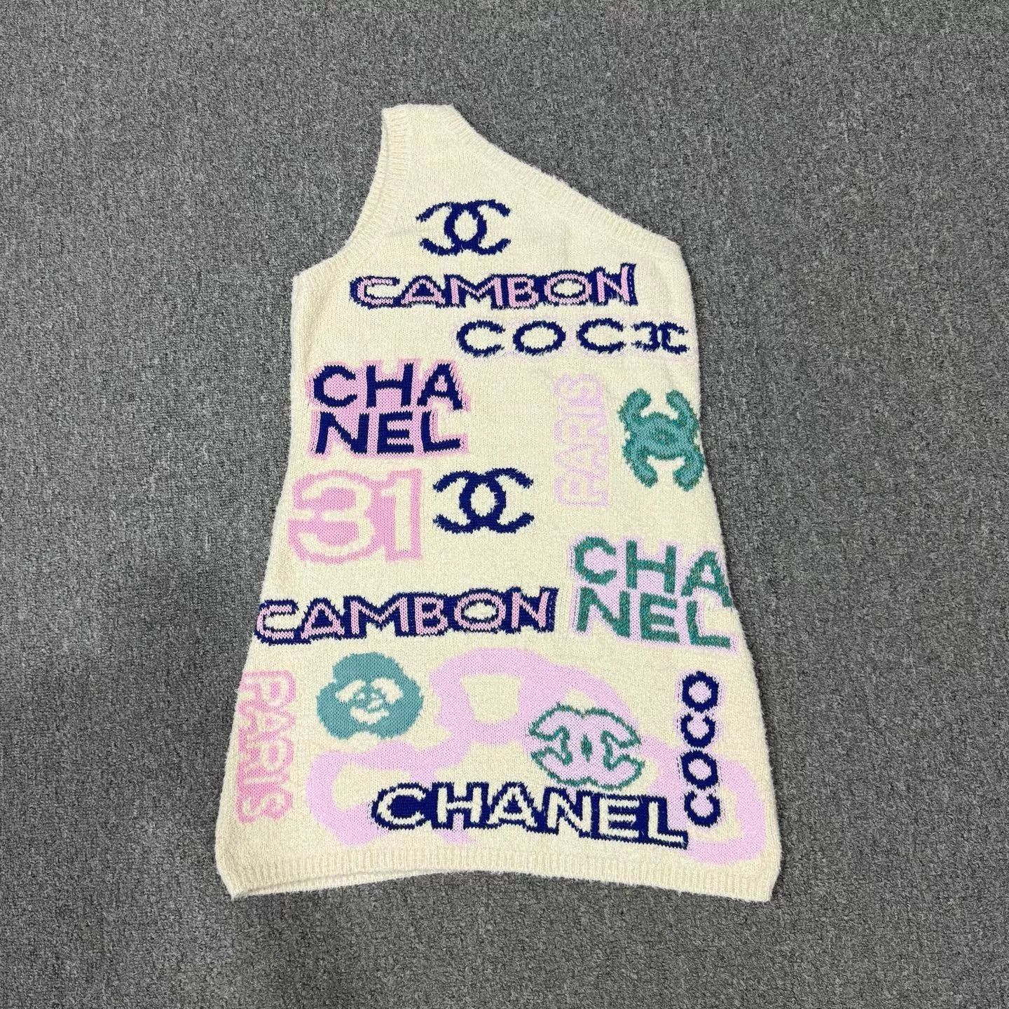 Chanel Chanel Jennie-Inspired Logo Towel Fabric Dress 34 (99 New) Size XS / US 0-2 / IT 36-38 - 2 Thumbnail