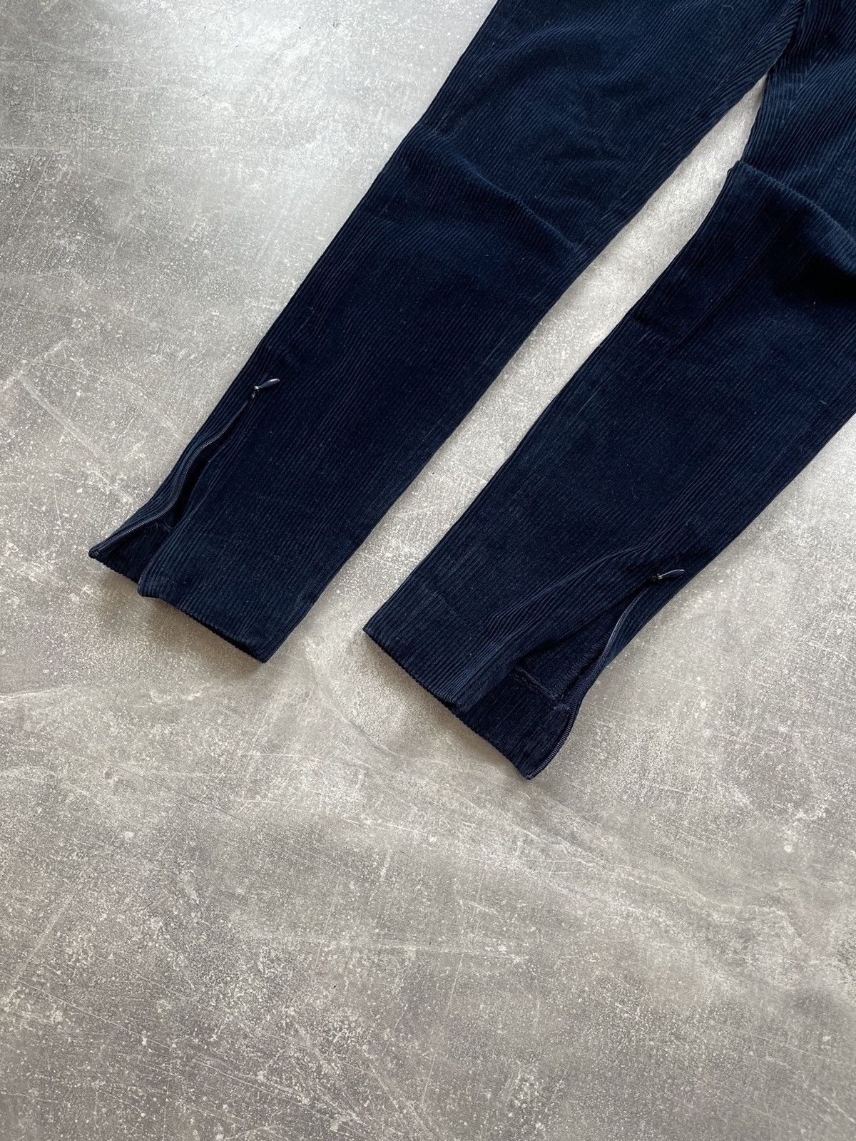 Balenciaga Balenciaga Corduroy Pants Navy Blue Slim Fit Trousers Size 27" / US 4 / IT 40 - 11 Thumbnail