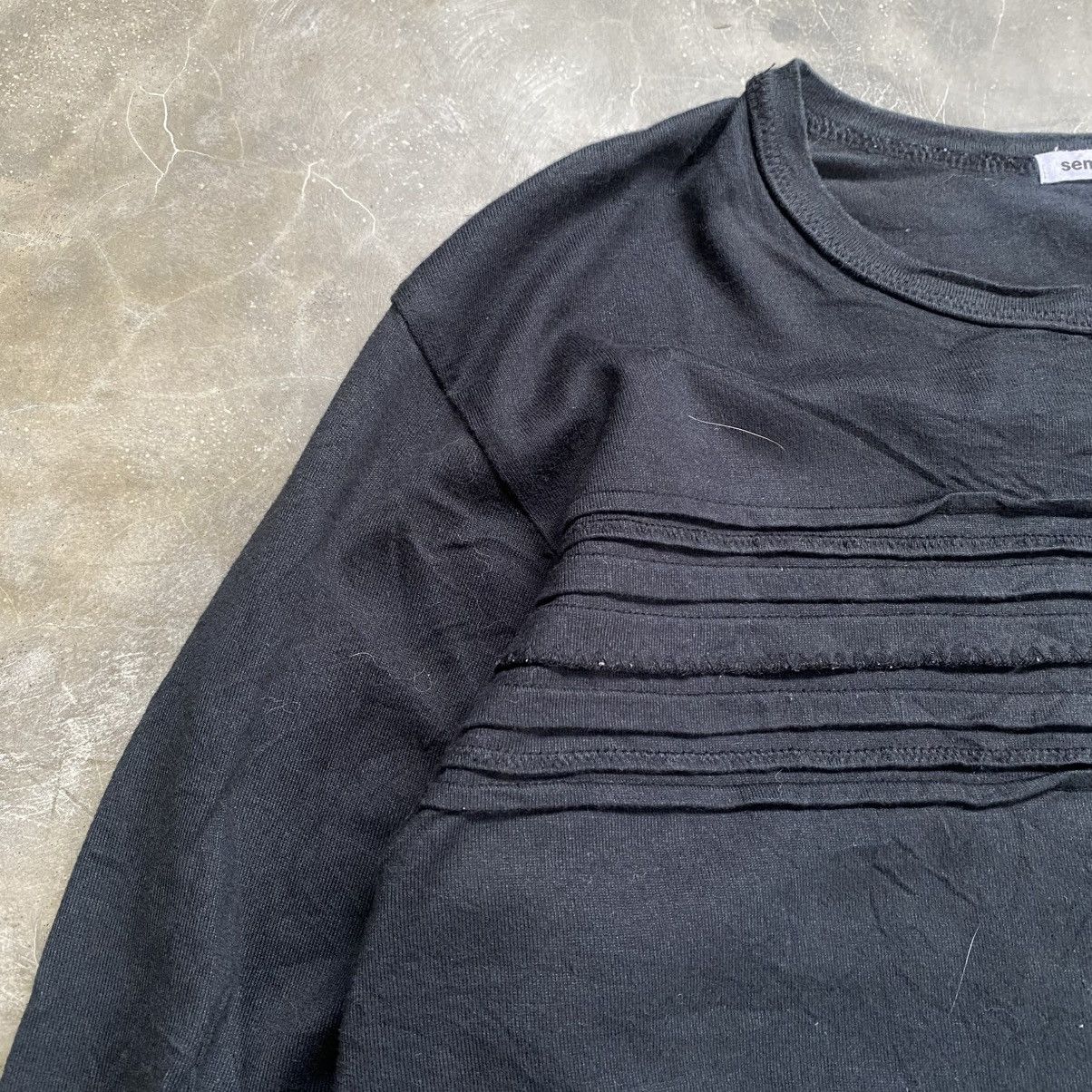 Japanese Brand 2000s Semantic Design Vkei Style Texture Ls T-Shirt Size US M / EU 48-50 / 2 - 3 Thumbnail