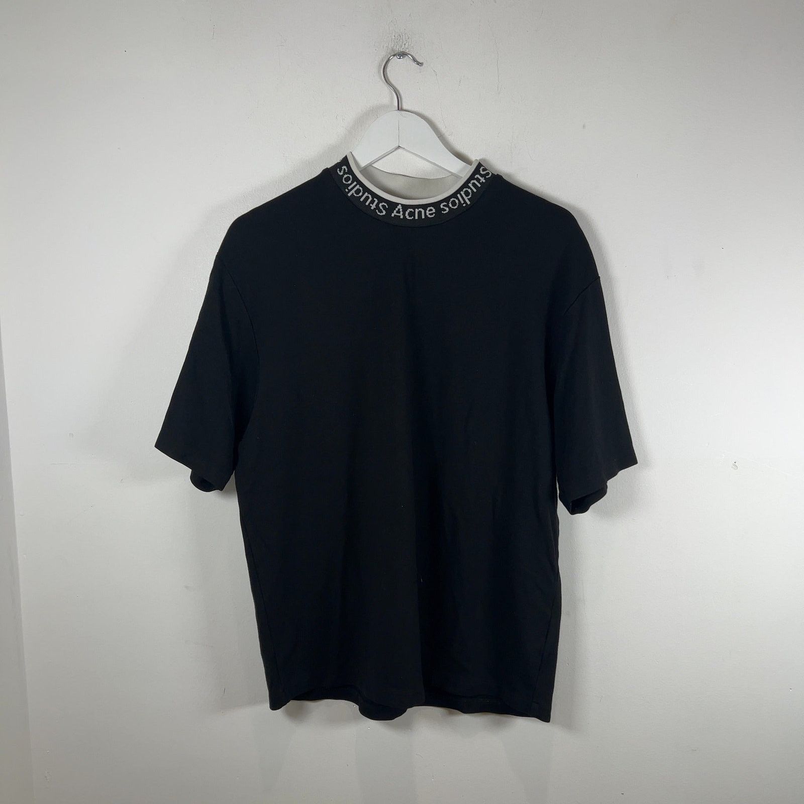 Acne Studios Acne Studios Logo Collar T-Shirt Size US S / EU 44-46 / 1 - 1 Thumbnail