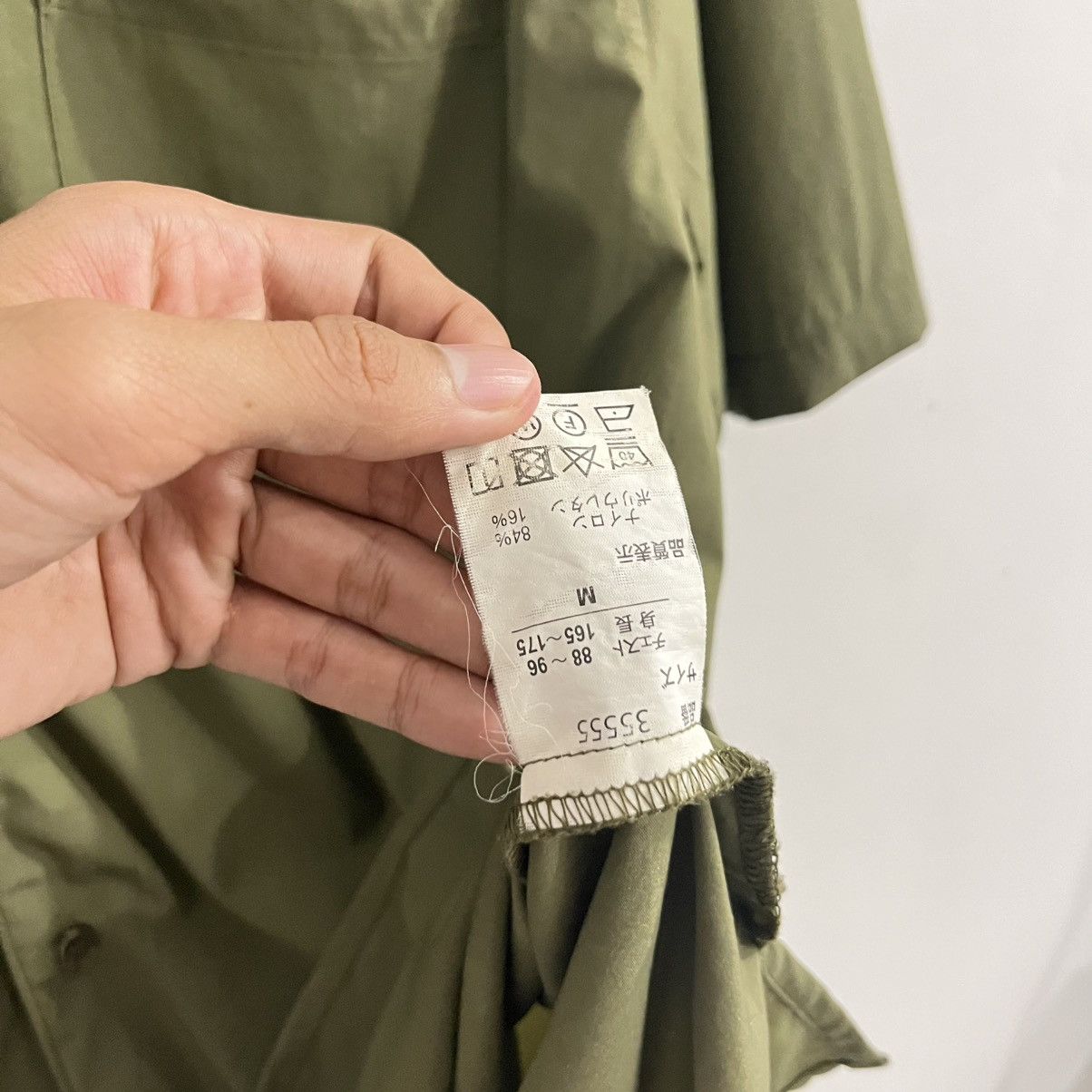Japanese Brand Vicci SS Button Up Size US L / EU 52-54 / 3 - 5 Thumbnail
