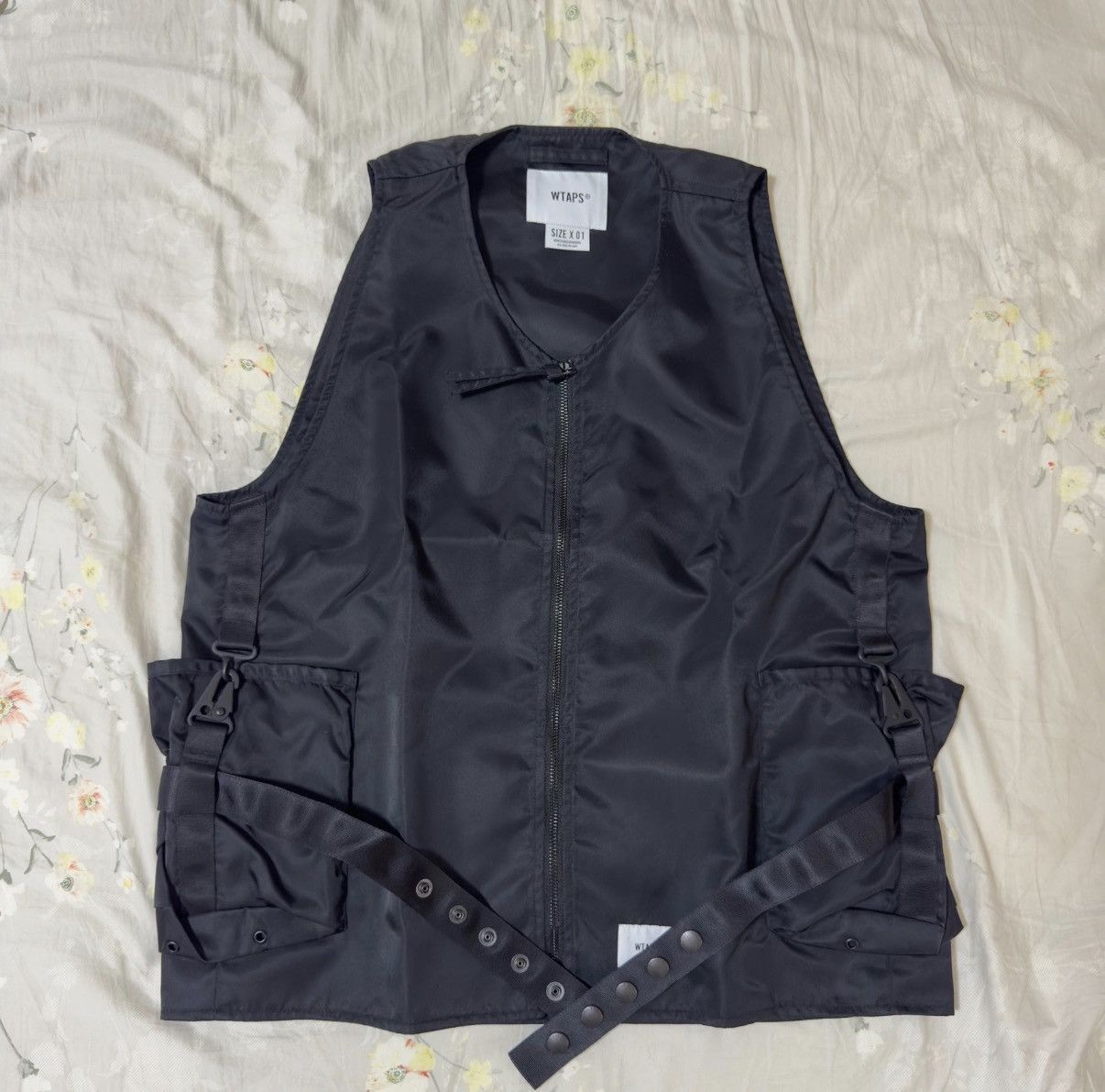 Wtaps WTAPS 20AW Military-tech functional waterproof nylon vest Size US S / EU 44-46 / 1 - 1 Thumbnail