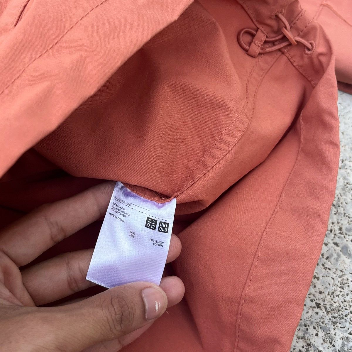 Uniqlo Uniqlo Parka Light Jacket Nice Design Waterproof Size US XXL / EU 58 / 5 - 6 Thumbnail