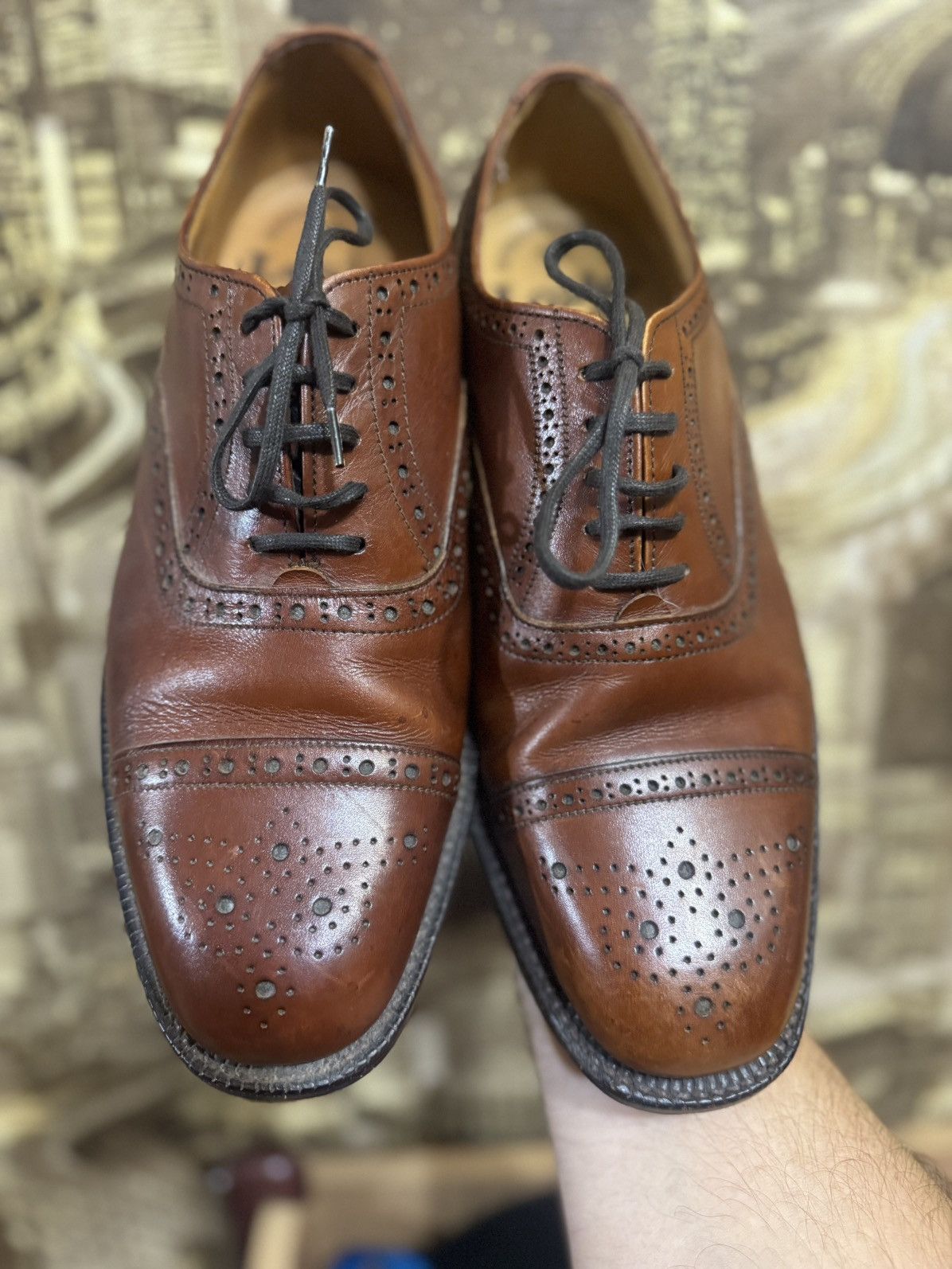 Loake Loake Brown Leather Derby Brogue Shoes Mens UK 8 Size US 8 / EU 41 - 3 Thumbnail