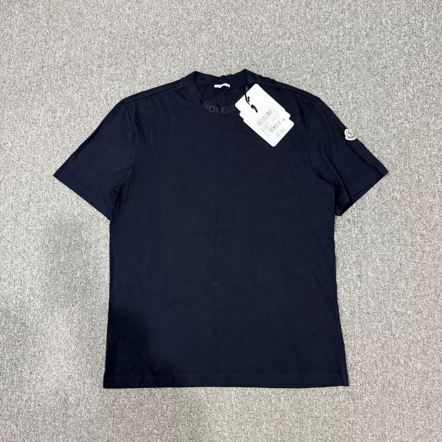 Moncler Moncler Navy Collar Logo Short Sleeve T-Shirt L Size L / US 10 / IT 46 - 1 Thumbnail