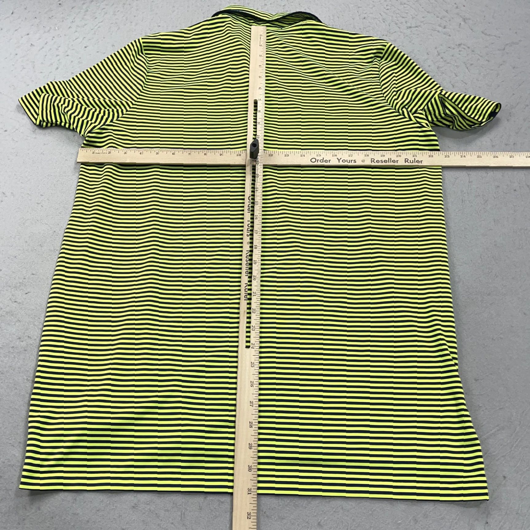 RLX Ralph Lauren RLX Ralph Lauren Polo Shirt Mens Large Hazeltine National Golf Neon Yellow Polo Shirt RLX Ralph Lauren Size US L / EU 52-54 / 3 - 7 Thumbnail