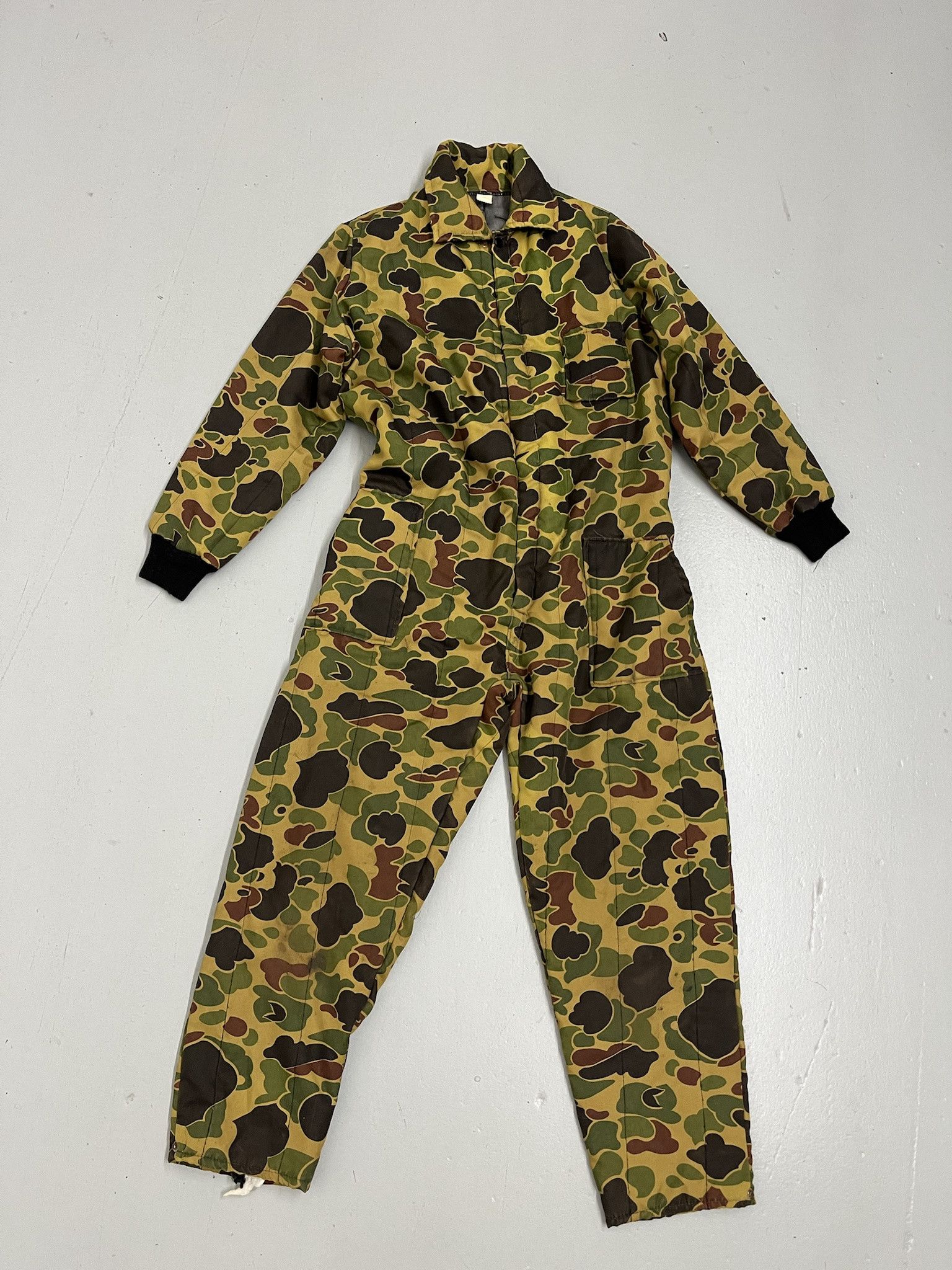 Vintage Vintage Camo Padded Coverall Size L Size US 40 / EU 56 - 1 Thumbnail