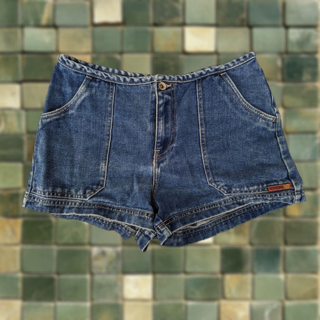 Vintage VINTAGE NO EXCUSES Mid Rise Denim Mom Shorts 29" Waist 29" Inseam 3" 90s Y2K Festival Casual 10 Women Mens Size 32" / US 10 / IT 46 - 1 Thumbnail