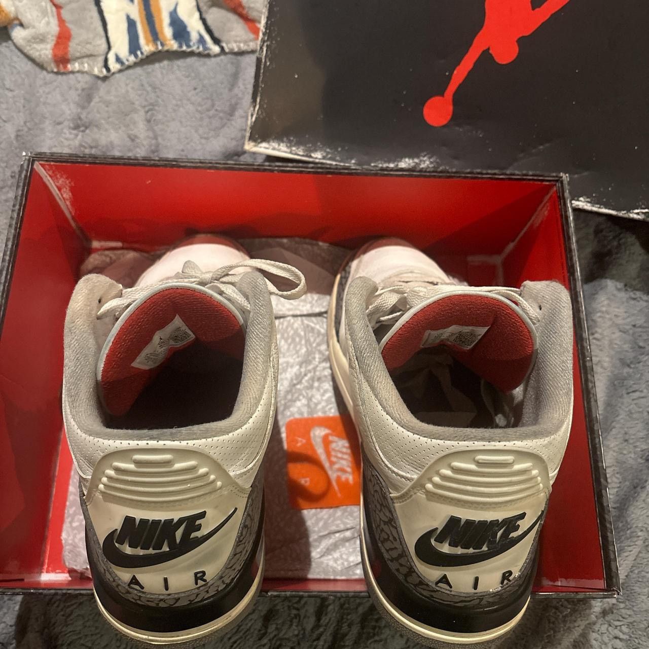 Jordan Brand Air Jordan 3 Retro 'White Cement Reimagined' Size 12.5 Size US 12.5 / EU 45-46 - 2 Thumbnail
