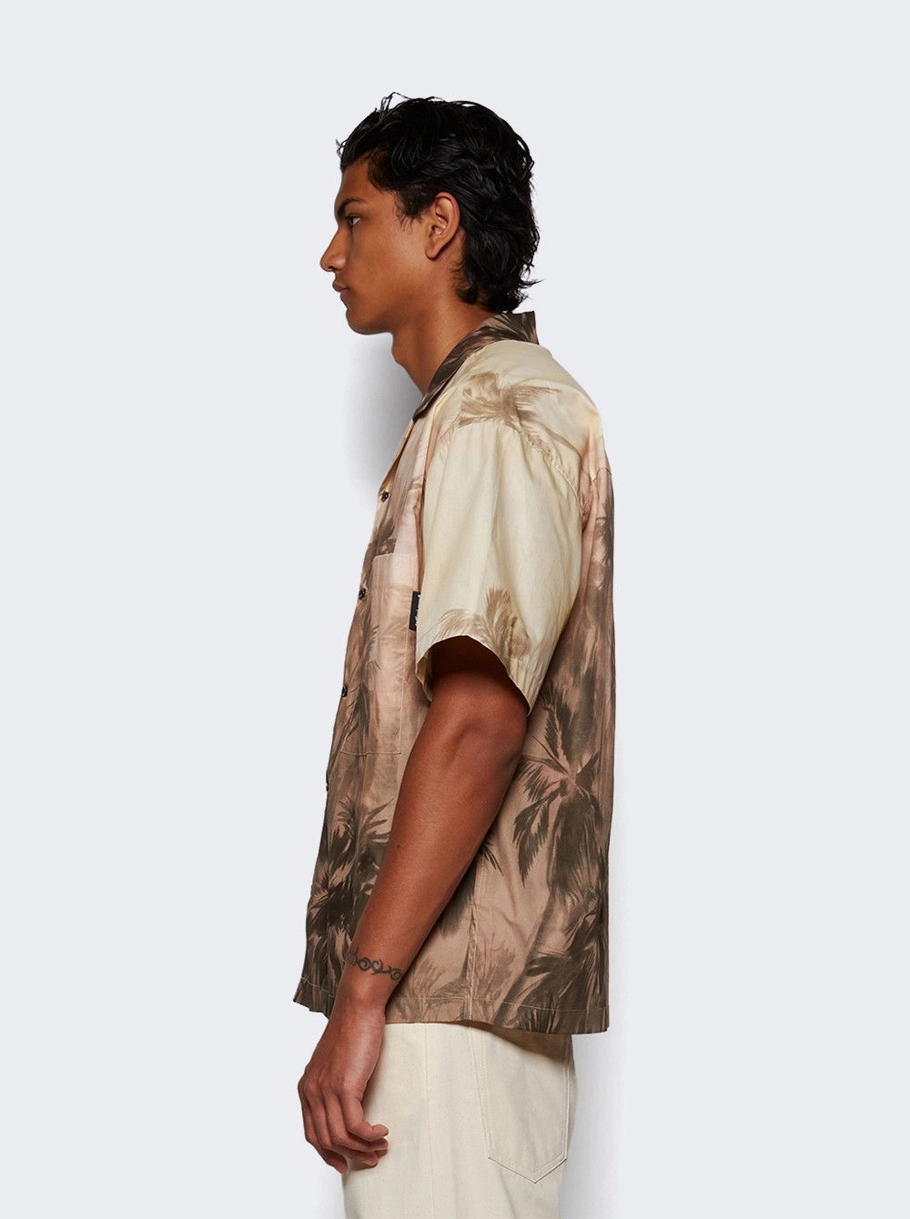 Palm Angels o1mle0226 Sunset Palms Bowling Shirt in Neutrals Size US M / EU 48-50 / 2 - 3 Thumbnail