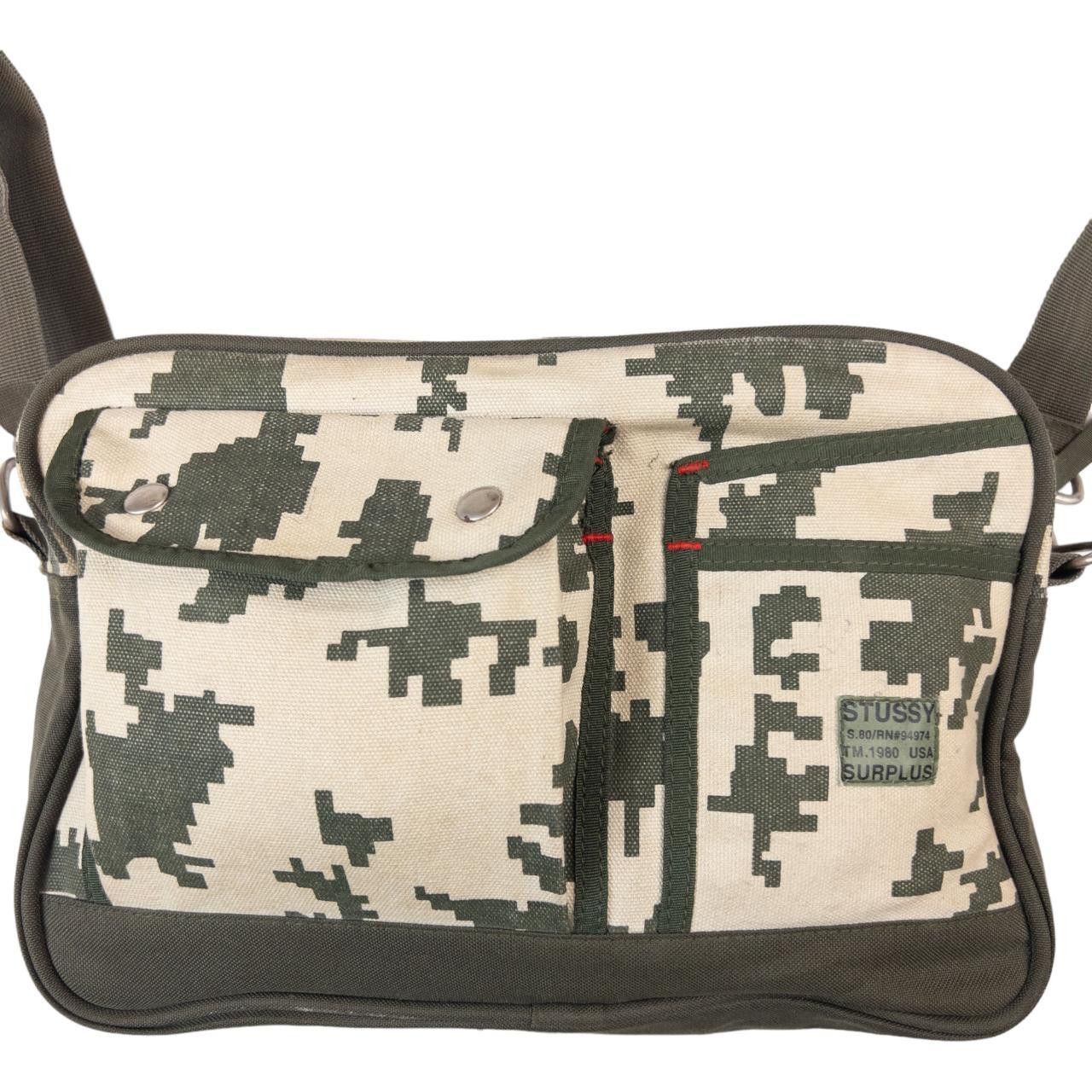 Stussy Vintage Stussy Digital Camo Crossbody Bag Size ONE SIZE - 1 Thumbnail