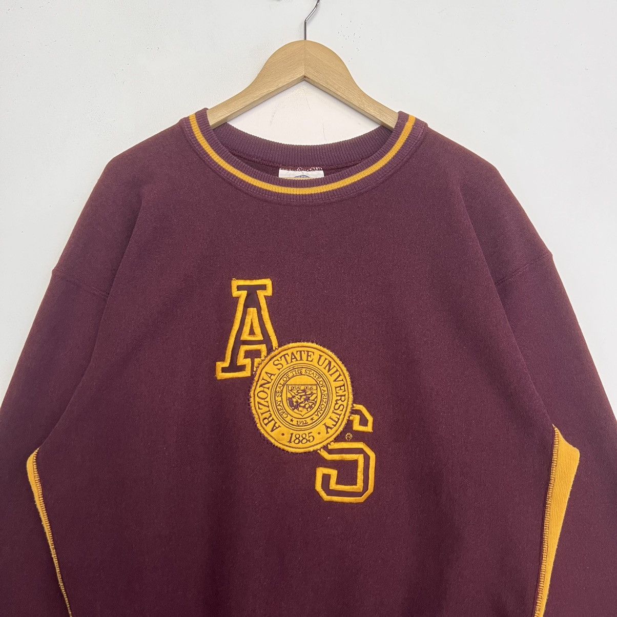 NCAA ARIZONA STATE UNIVERSITY VINTAGE EMBLEM PATCHES SWEATSHIRT Size US XL / EU 56 / 4 - 2 Thumbnail