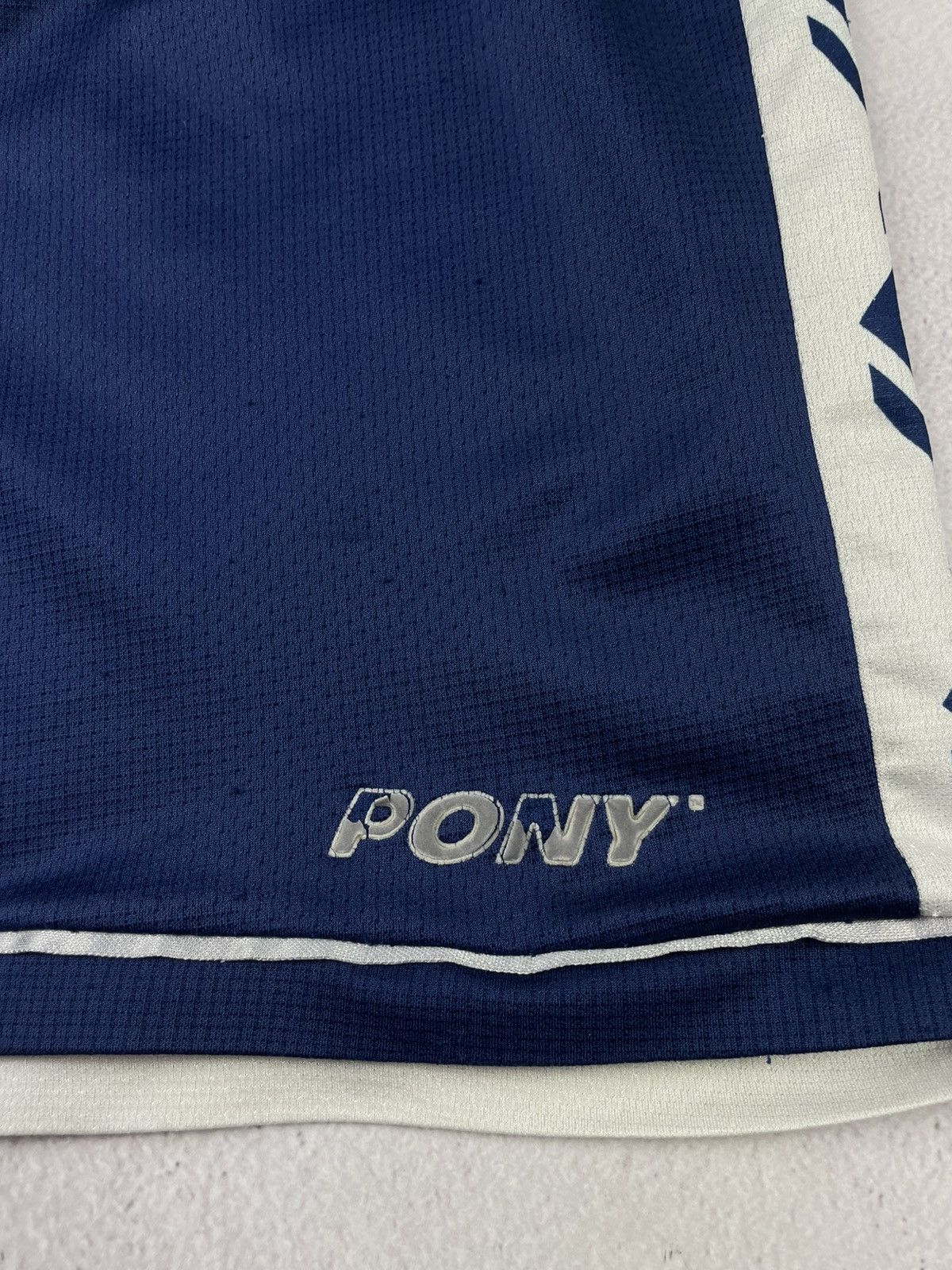 PONY × Vintage Tottenham Hotspur 1995-97 Home Shorts PONY Vintage Football Size US 32 / EU 48 - 4 Thumbnail
