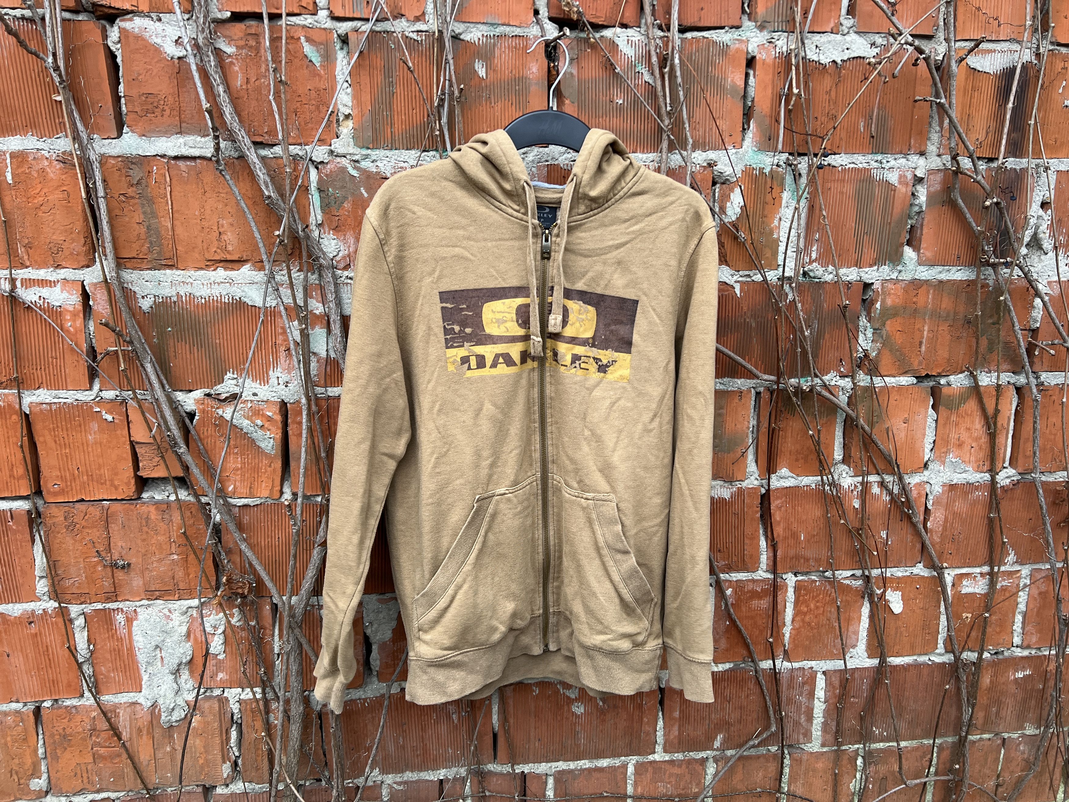 image of Oakley Vintage Zip Hoodie Central Logo in Sand, Men's (Size Small)
