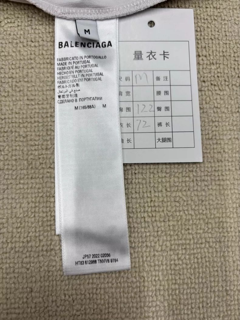 Balenciaga Balenciaga Monogrammed crewneck short sleeves Size US M / EU 48-50 / 2 - 5 Thumbnail