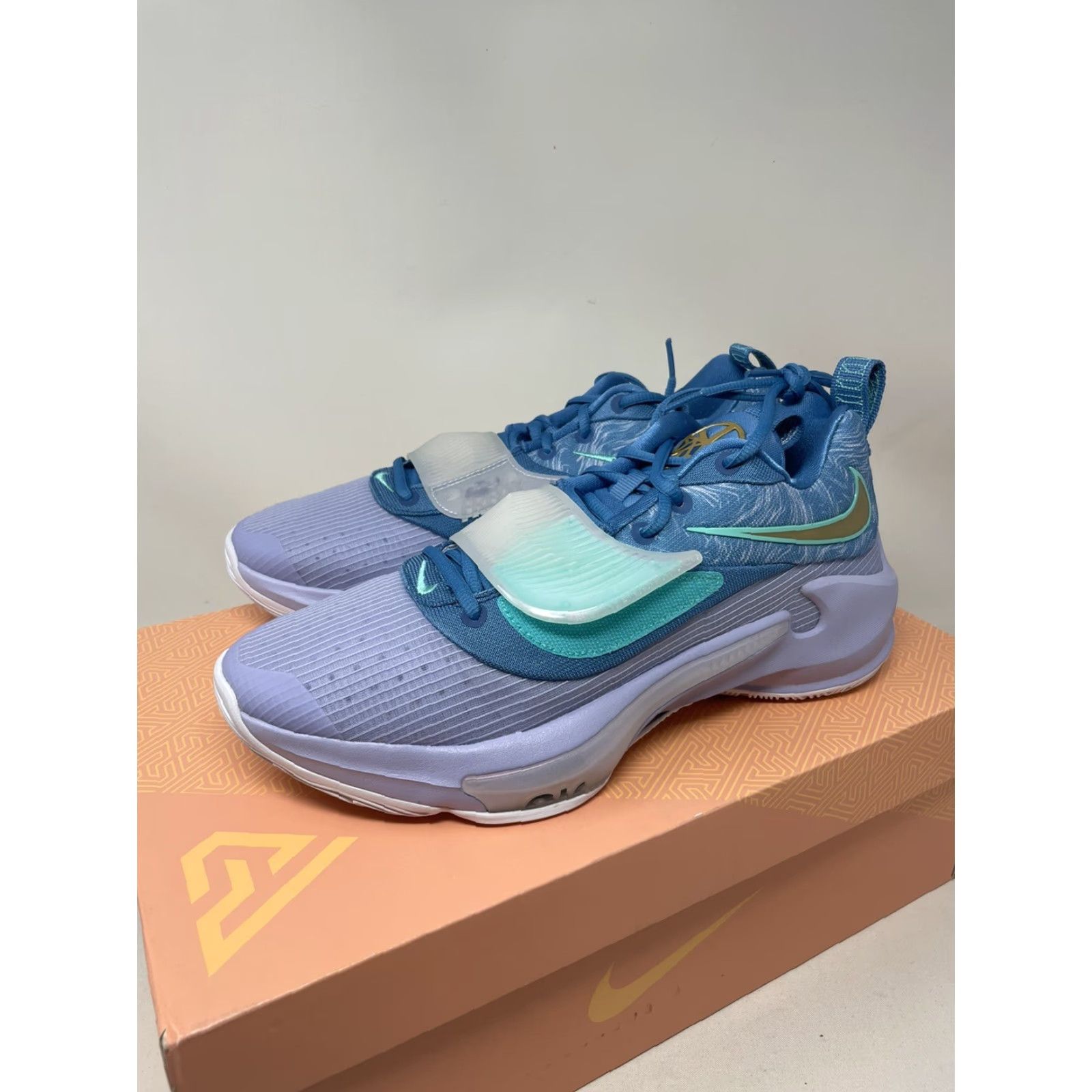Nike Nike Zoom Freak 3 Freezing Time 2022 Sneaker Men 9 Blue Nike Zoom Zoom Freak 3 Da0694-401 Size US 9 / EU 42 - 2 Thumbnail