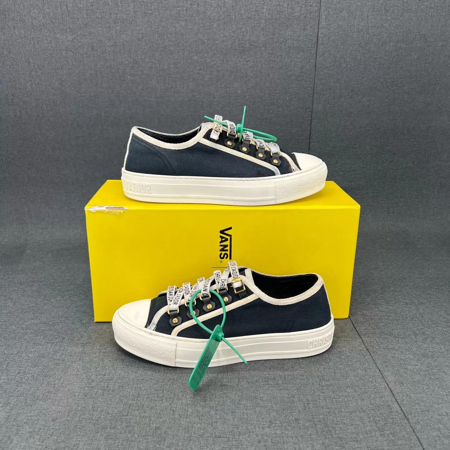 Dior Dior Walk black and white Size US 5.5 / IT 35.5 - 3 Thumbnail