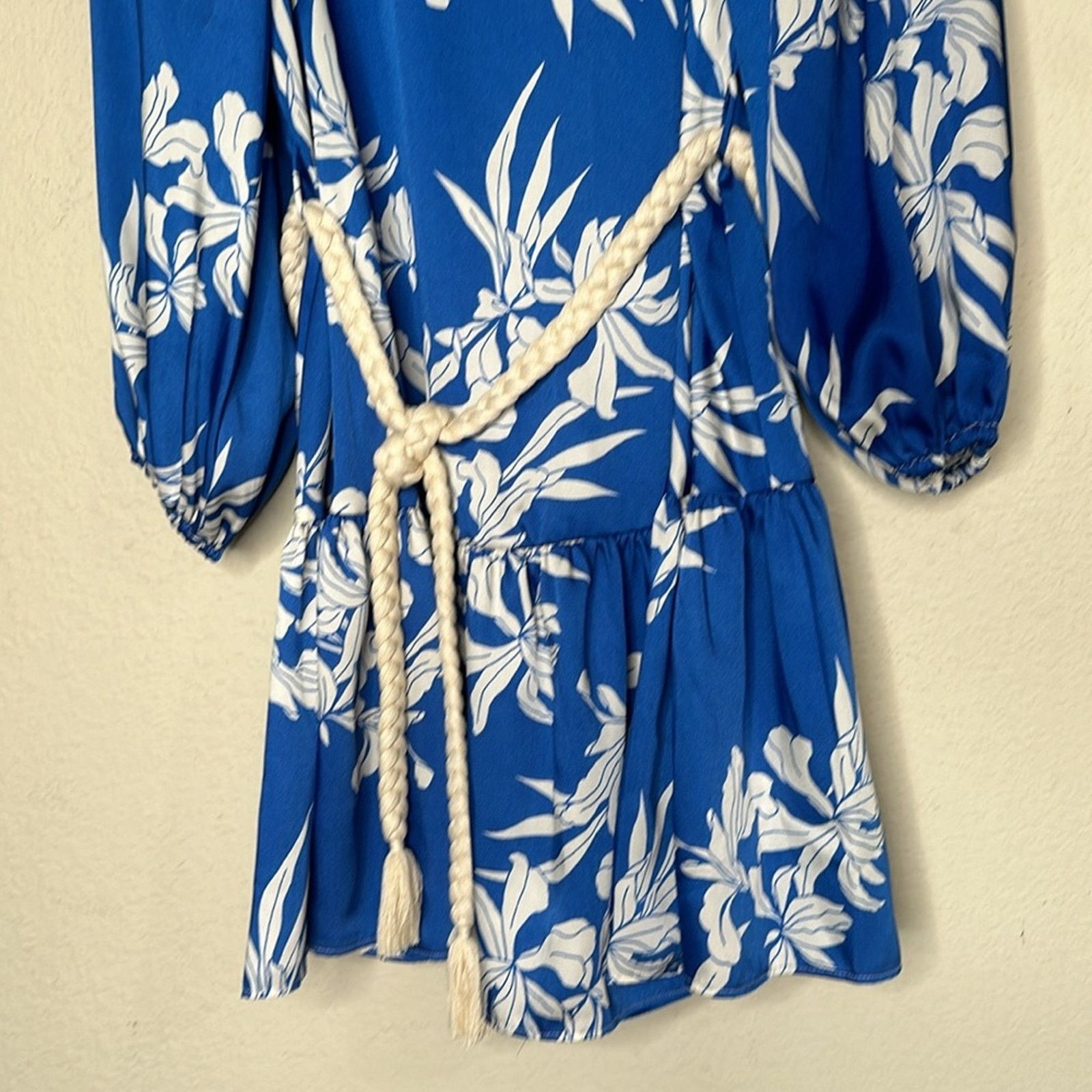 NWOT Alexis x Target Blue Floral Rope Waist Mini Dress Large