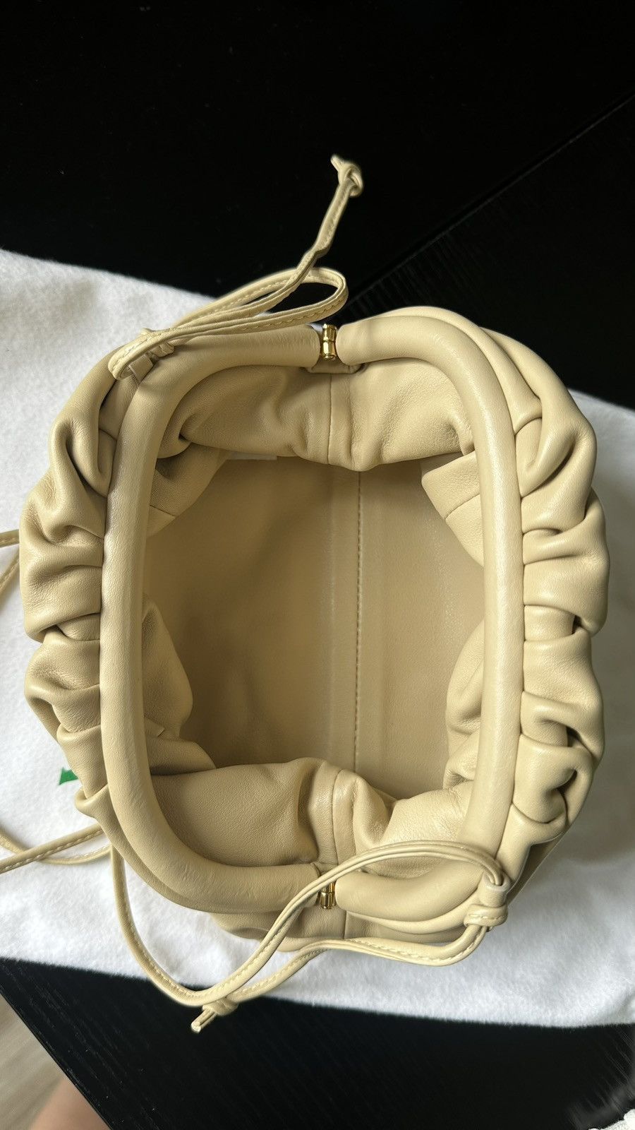 Bottega Veneta Bottega Veneta mini crossbody Pouch in butter color Size ONE SIZE - 3 Thumbnail