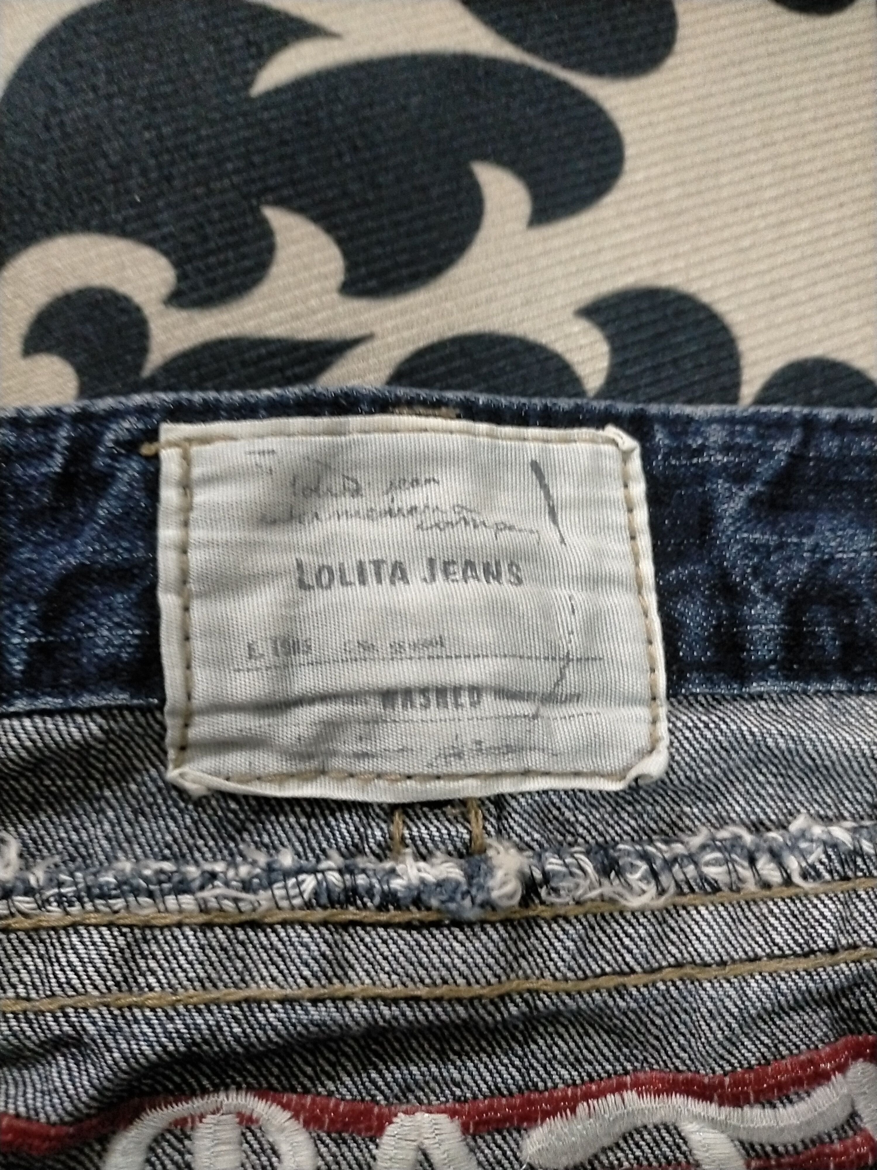 If Six Was Nine × Le Grande Bleu (L.G.B.) × Tornado Mart 🔥Washed🔥90s Insane Lolita Distressed Jeans Size US 33 - 9 Thumbnail