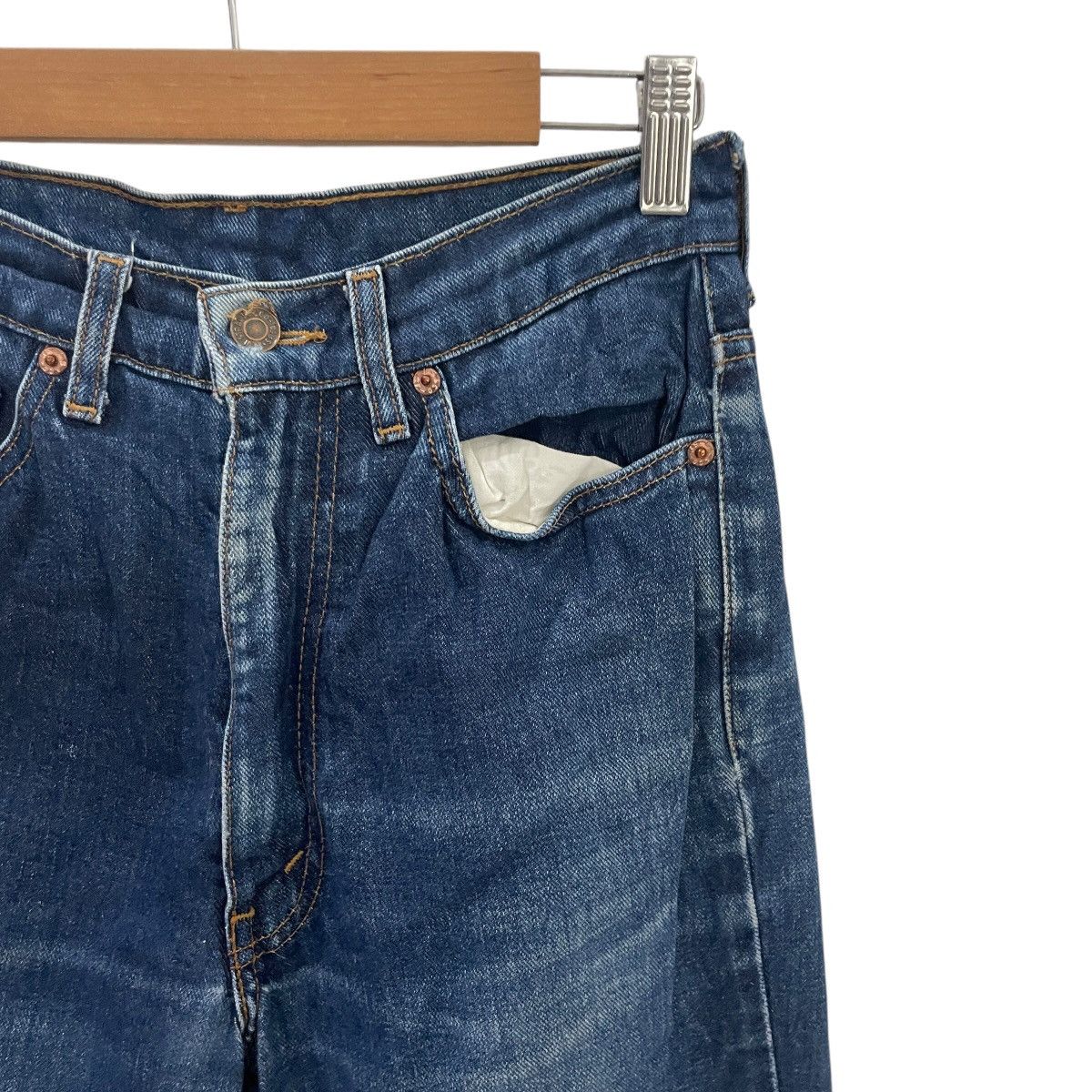 Levi's Vintage Levis Distressed Denim Size US 26 / EU 42 - 4 Thumbnail